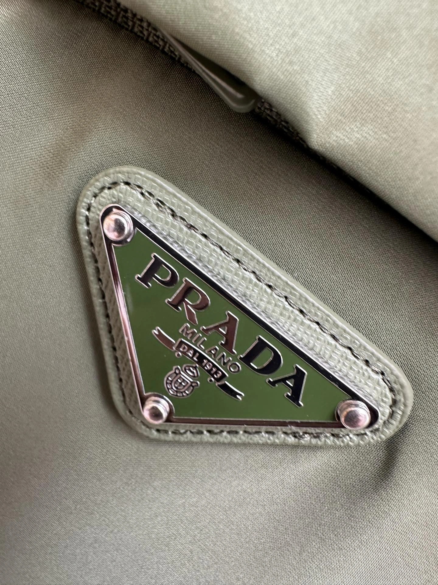 Prada Down Jackets Contemporary 172411
