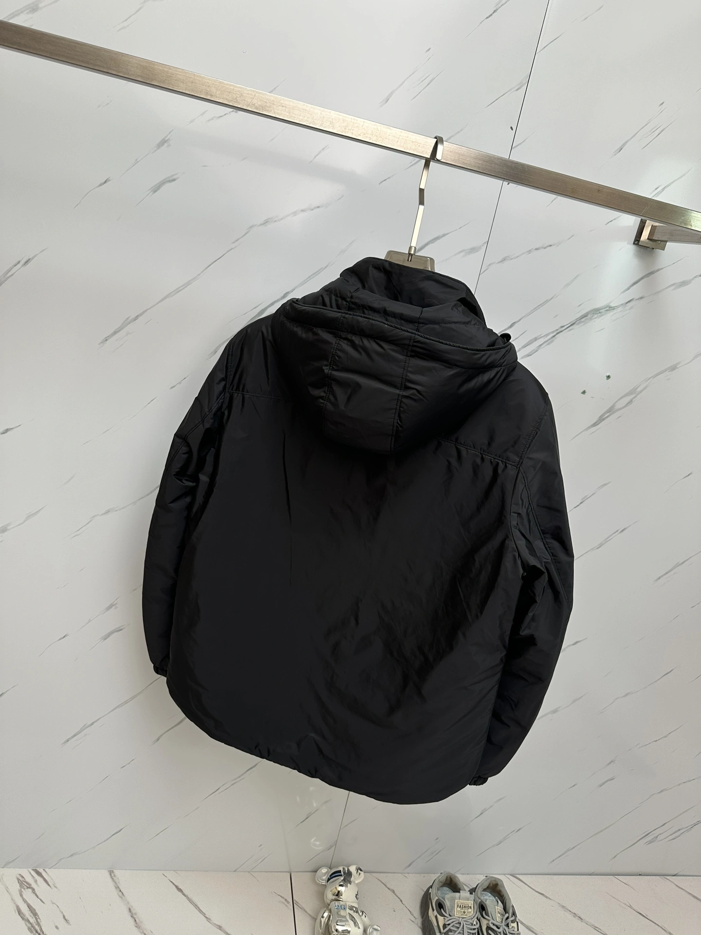 ZipUp Prada Down Jackets 172365