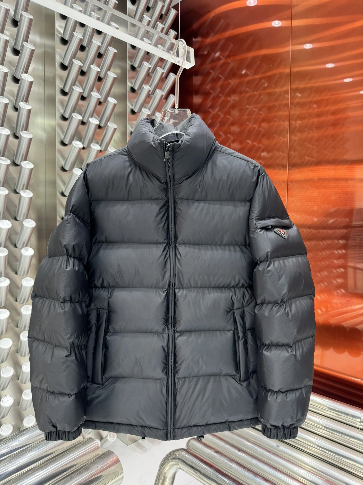 ZipUp Prada Down Jackets 172353