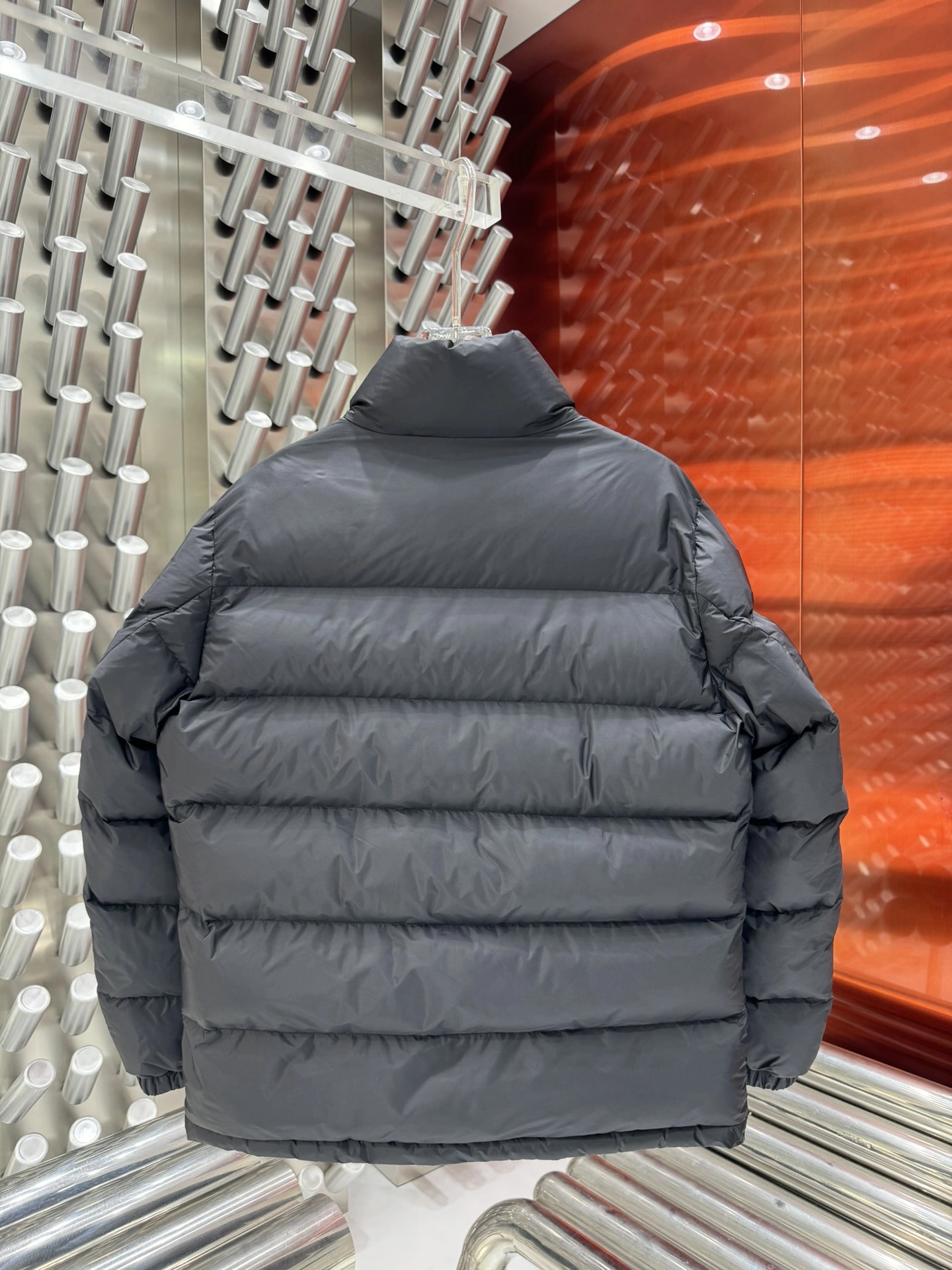 ZipUp Prada Down Jackets 172353