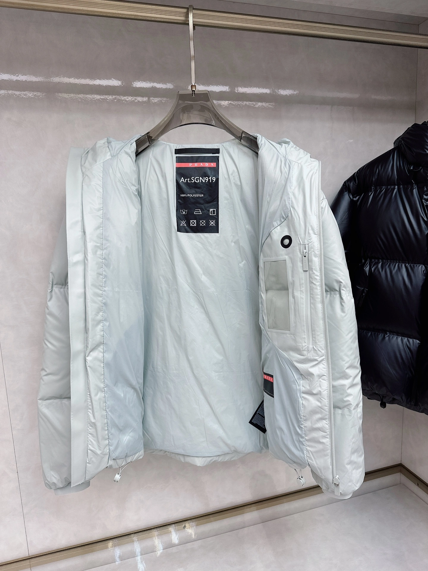 NewStyle Prada Down Jackets 172382