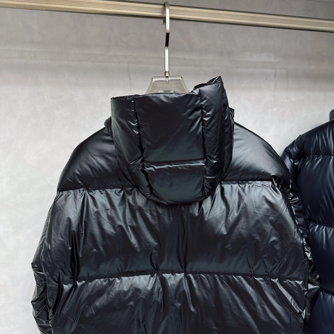 Prada Down Jackets Attractive 172348