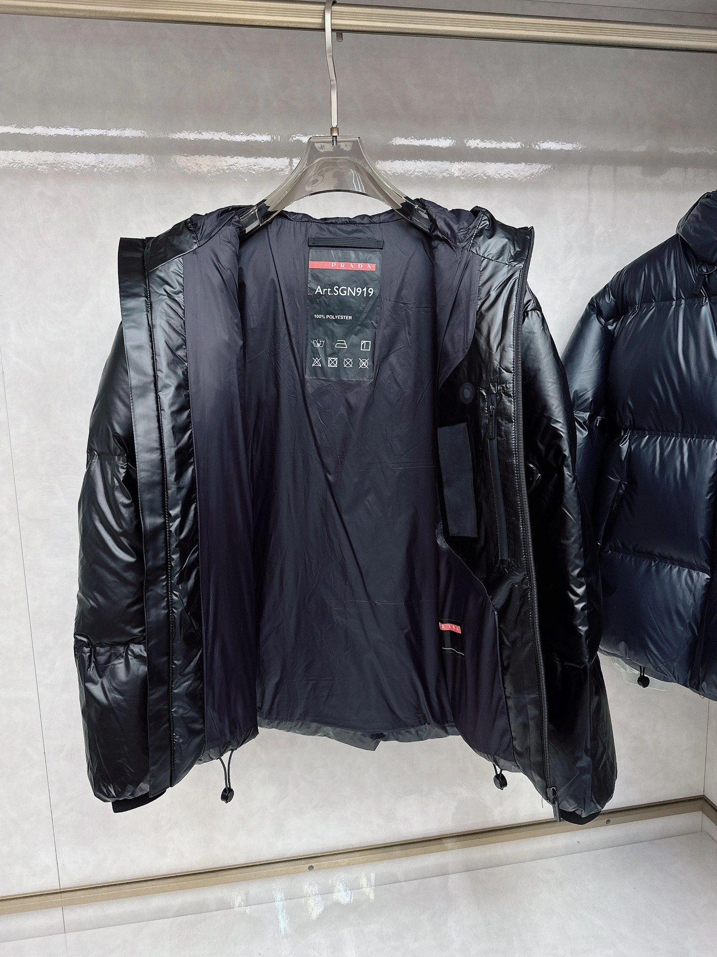 Prada Down Jackets Attractive 172348