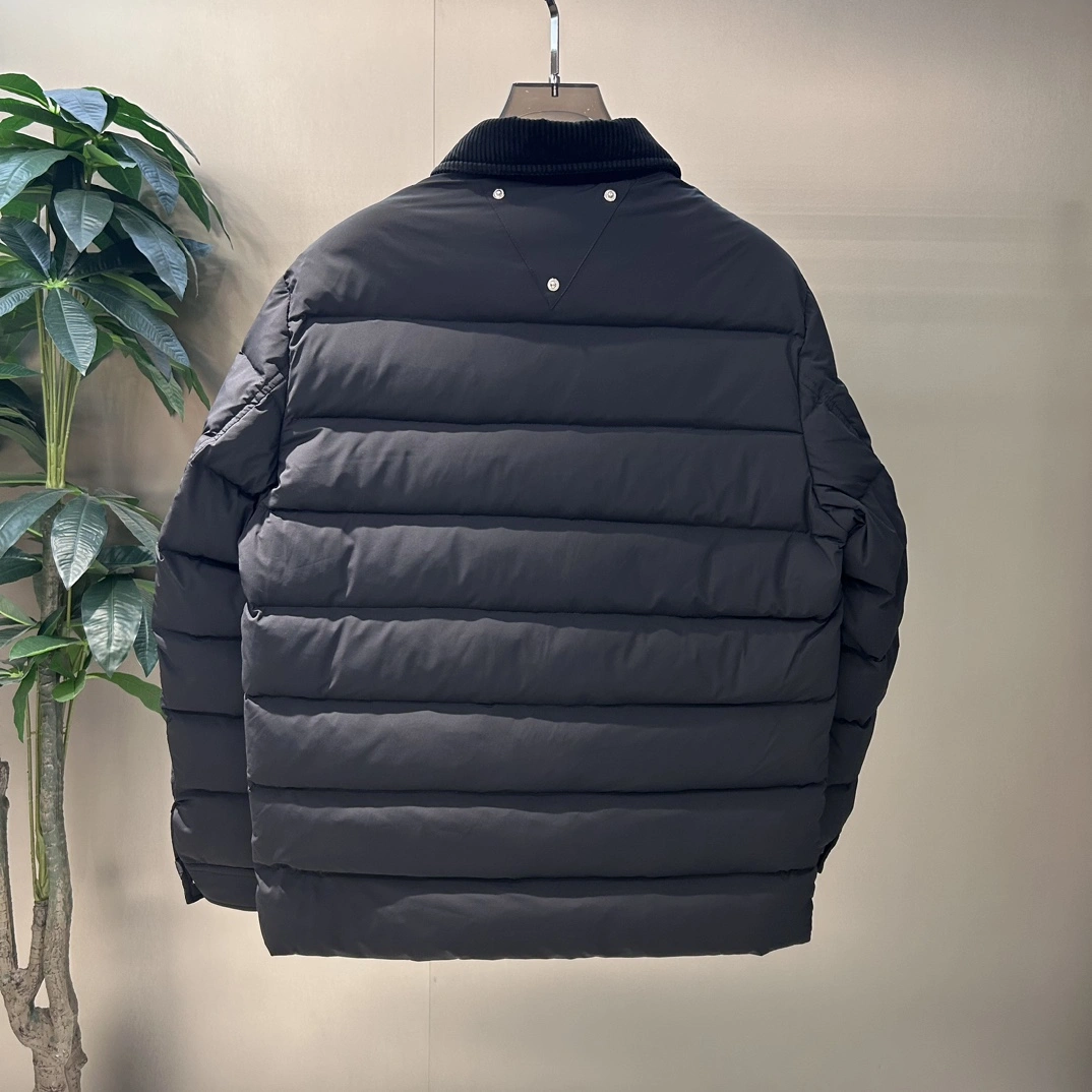 Breathable Prada Down Jackets 172335