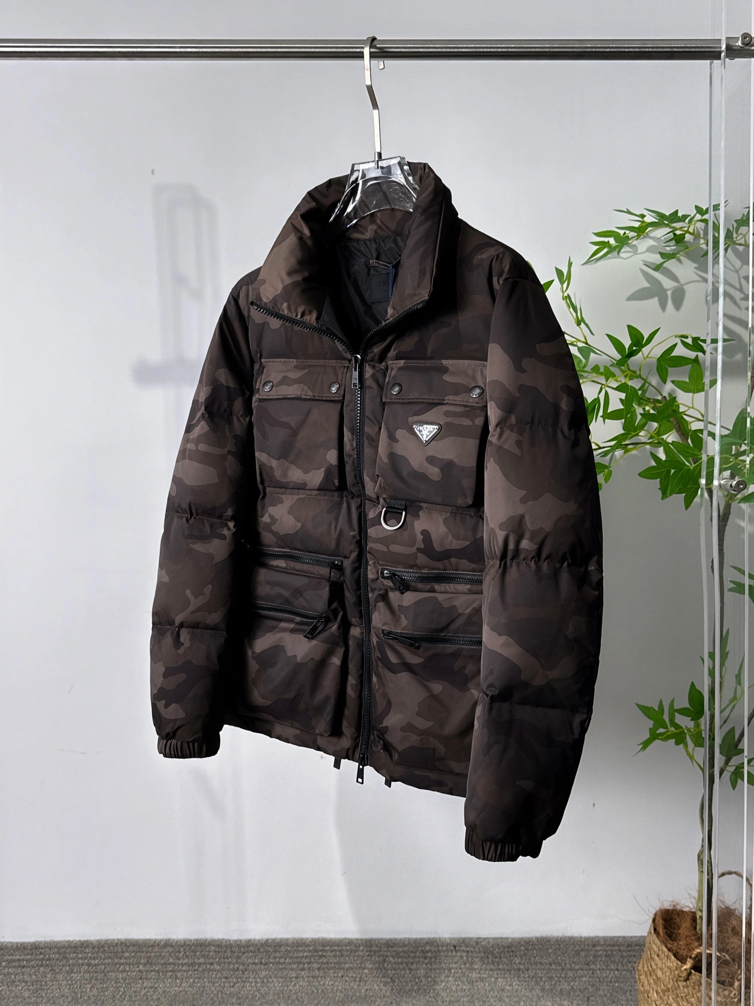 Effortless Prada Down Jackets 172366