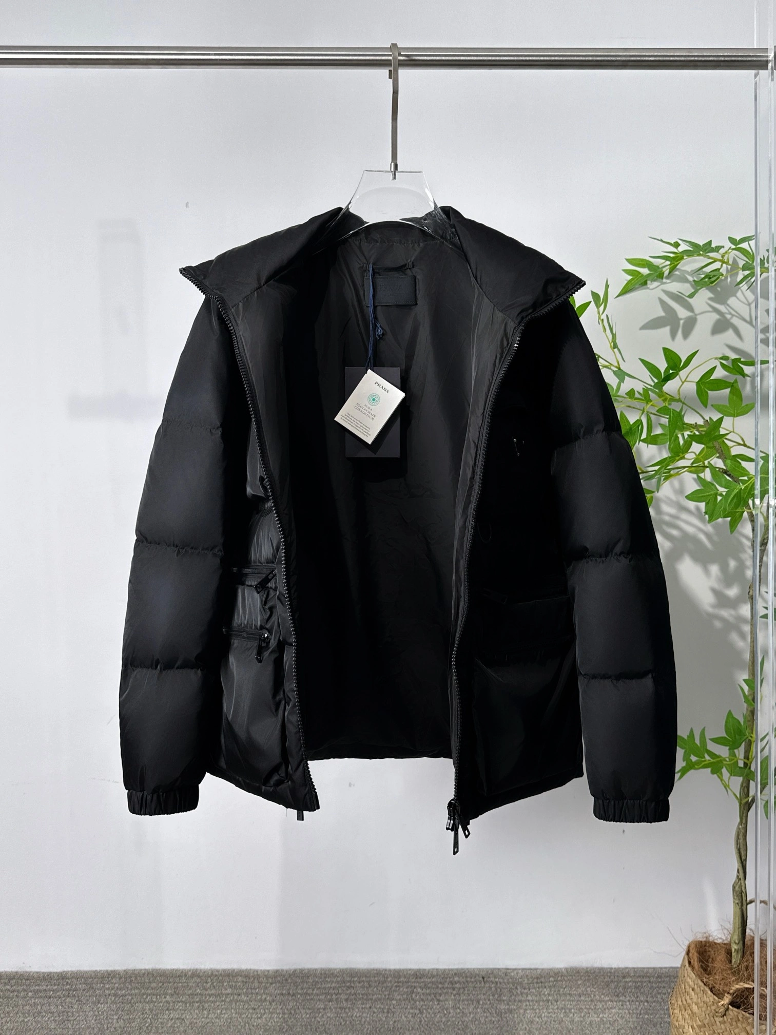 Sustainable Prada Down Jackets 172330
