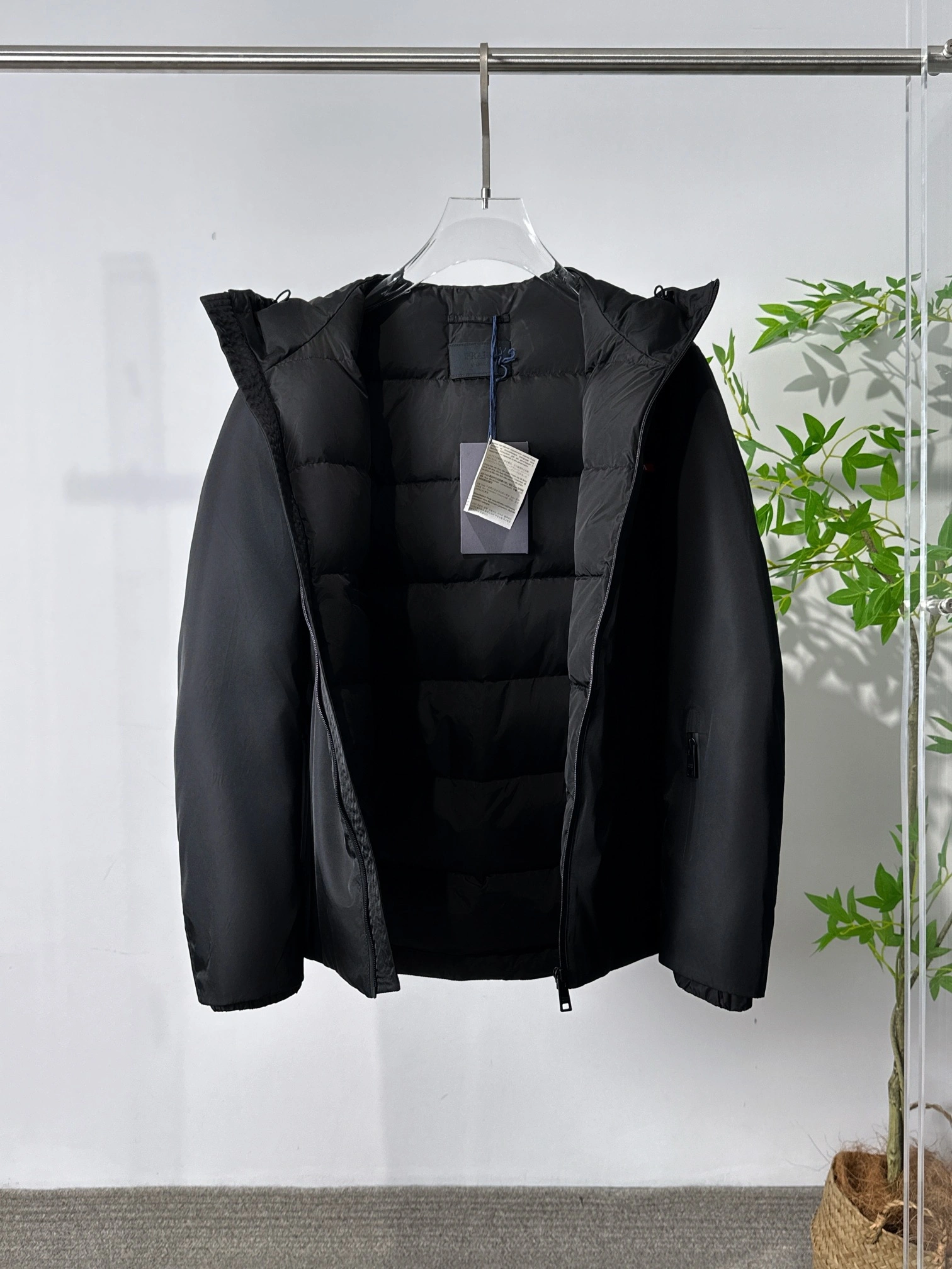 Prada Down Jackets Premium 172331