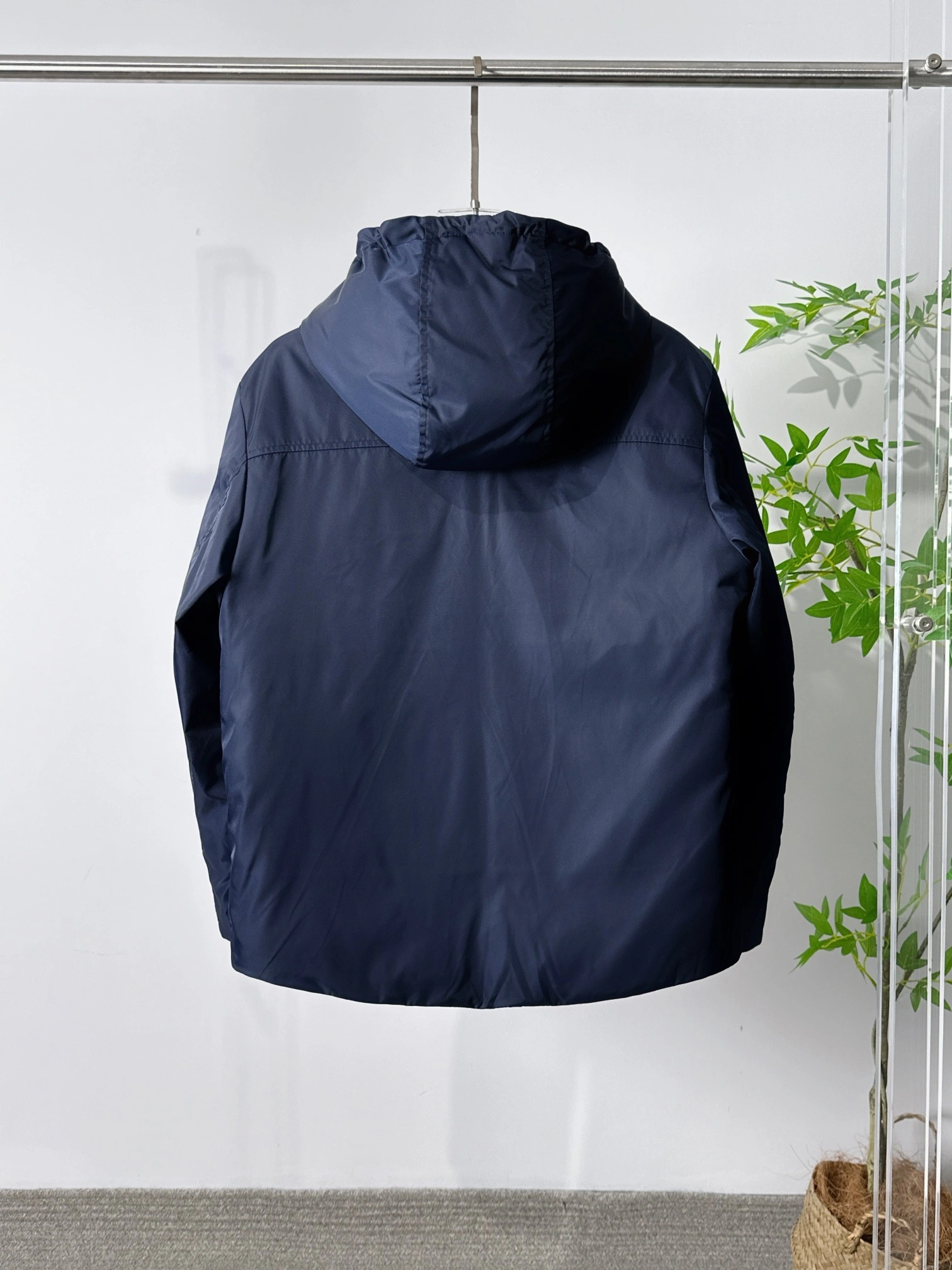 Prada Down Jackets ModernLook 172329