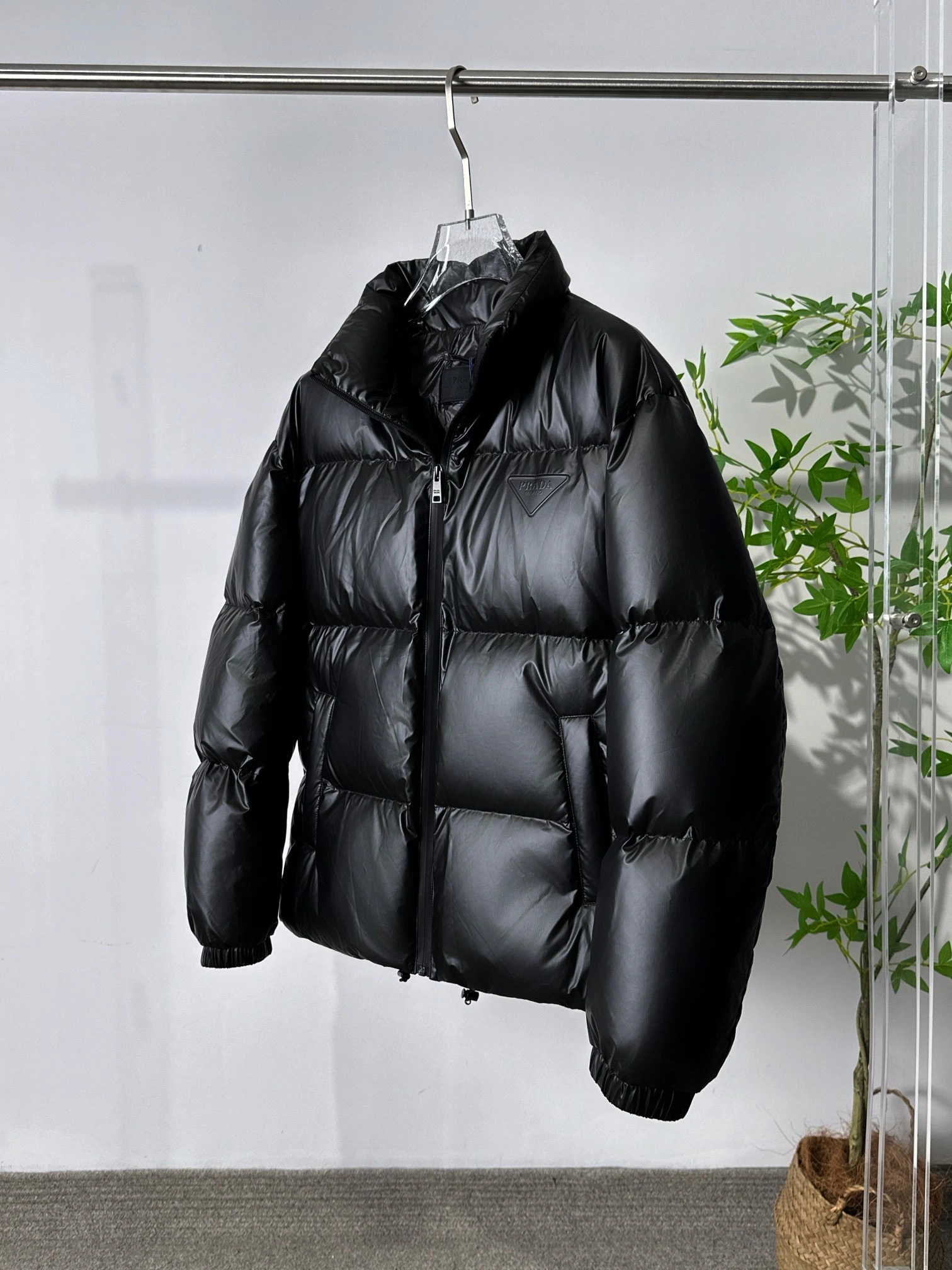 Prada Down Jackets ZeroBulk 172332