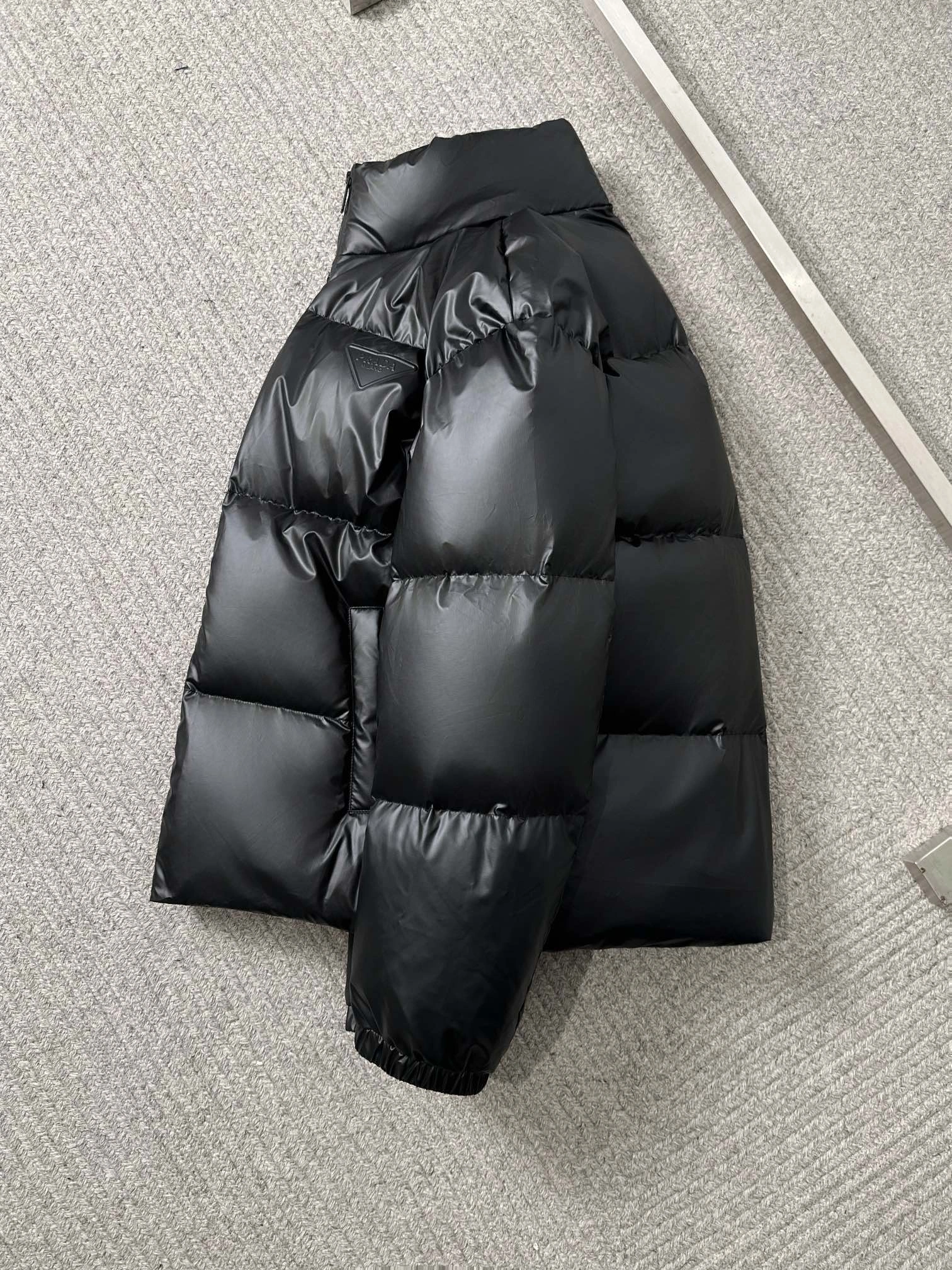 Prada Down Jackets ZeroBulk 172332