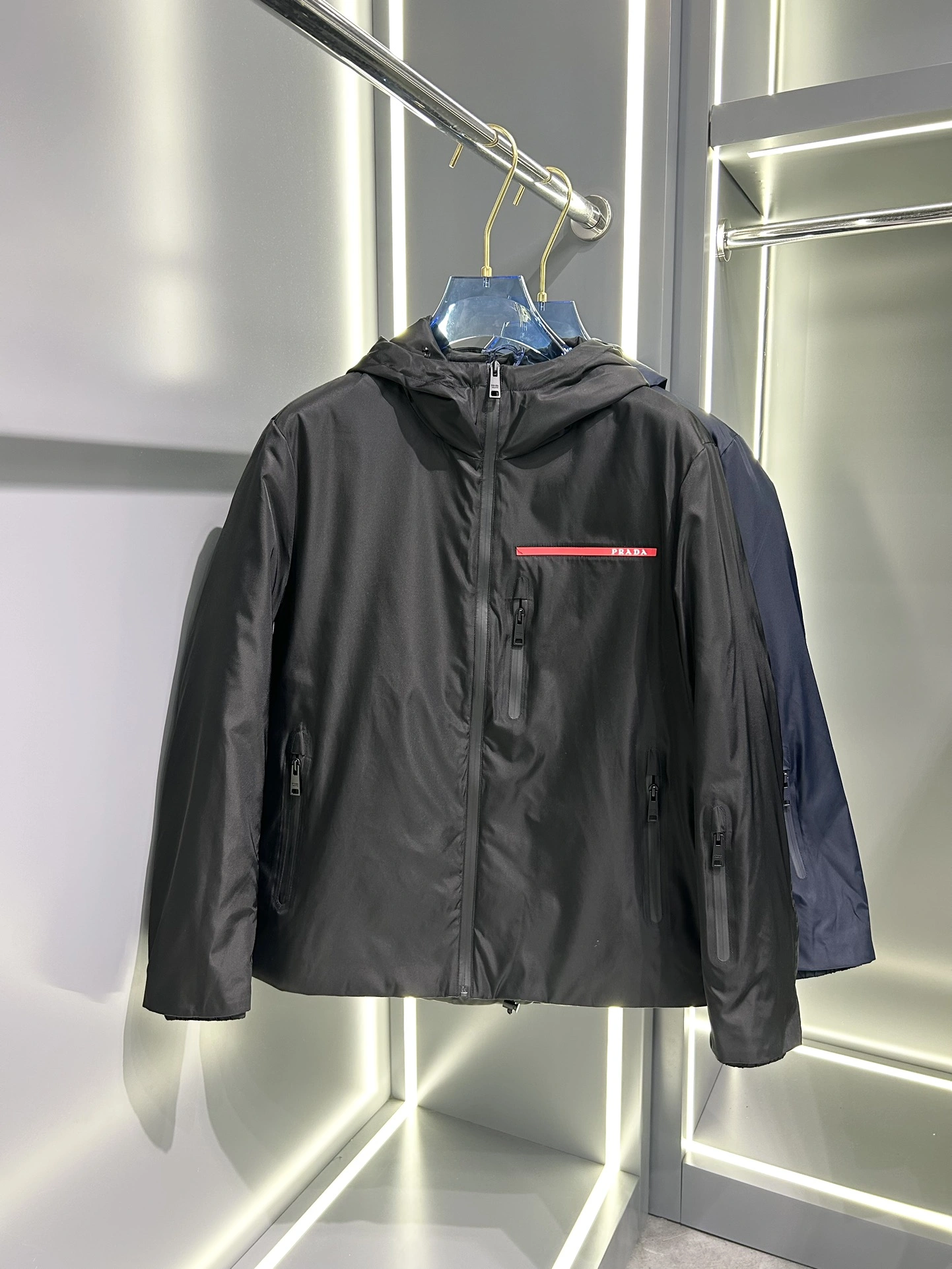 Prada Down Jackets Attractive 172326