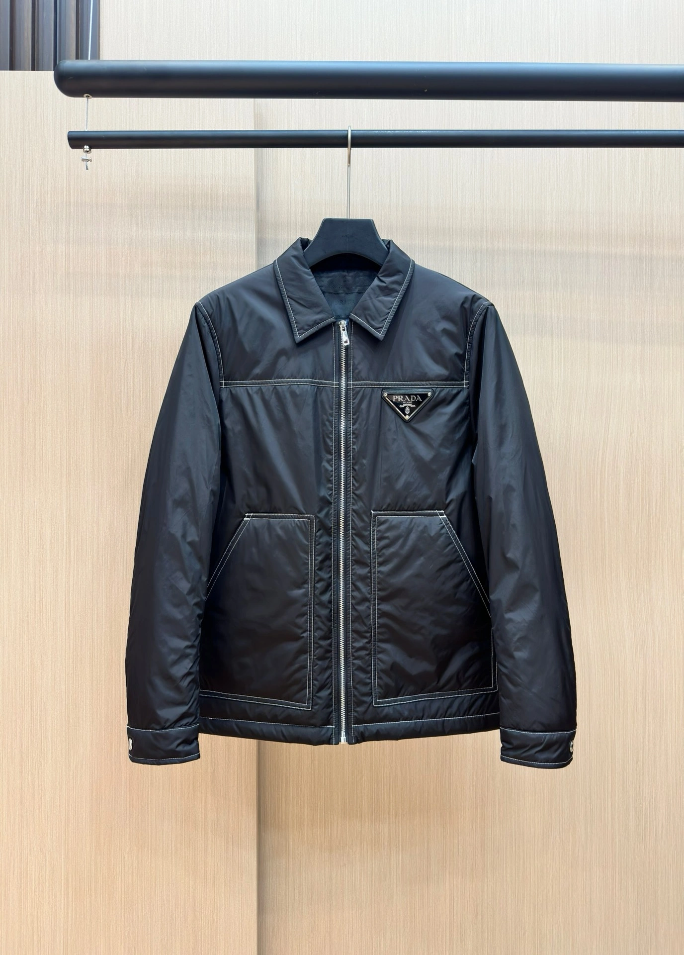 Prada Down Jackets Unique 172322