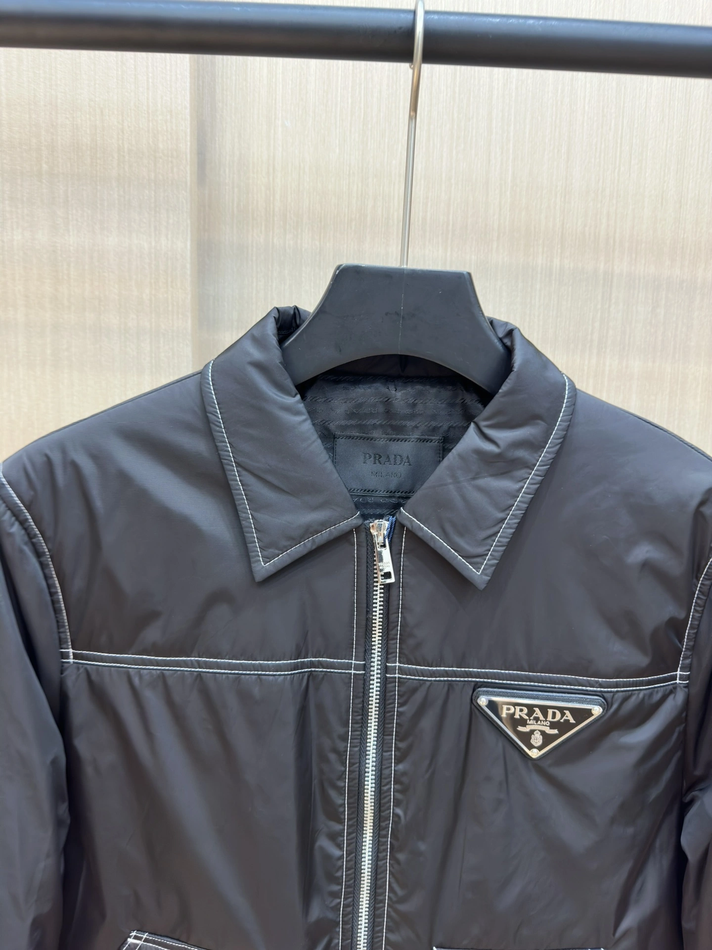 Prada Down Jackets Unique 172322