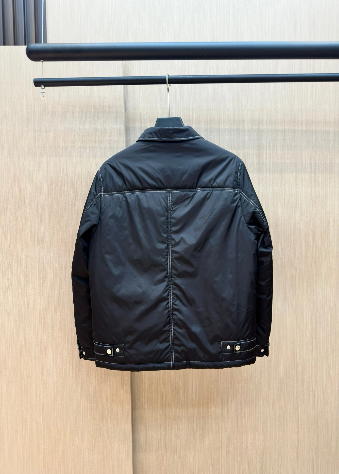 Prada Down Jackets Unique 172322
