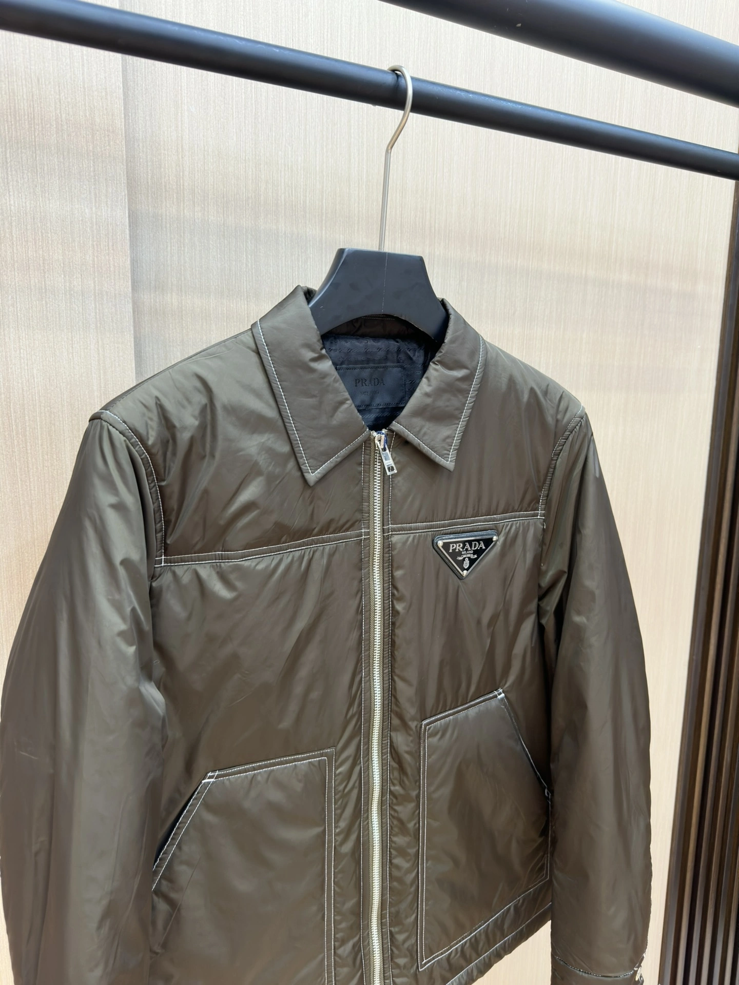 Versatile Prada Down Jackets 172356