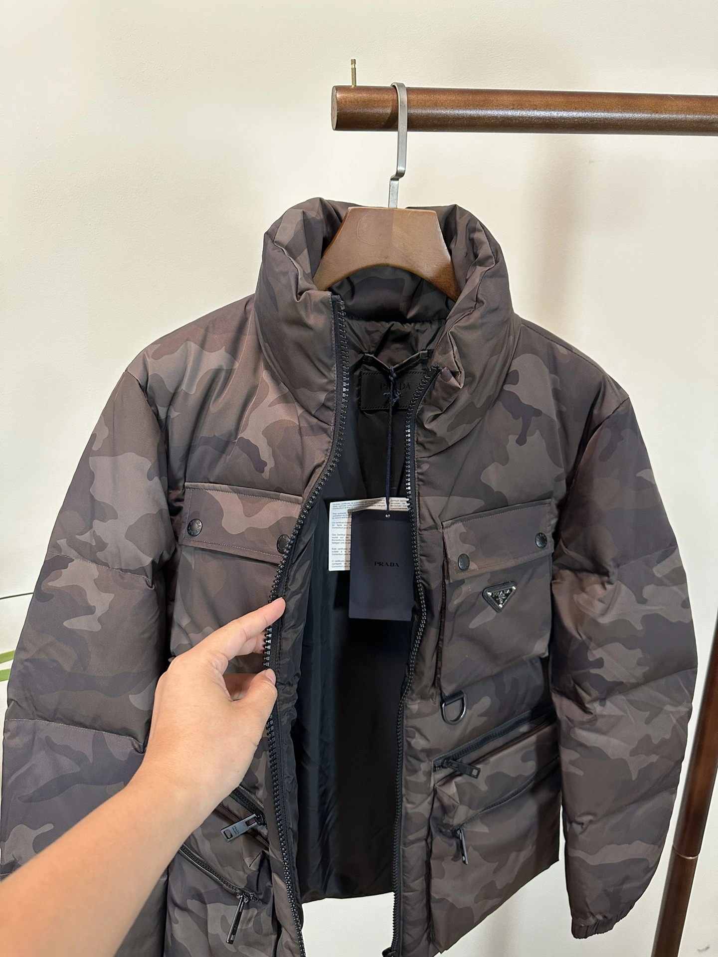 HighQuality Prada Down Jackets 172352