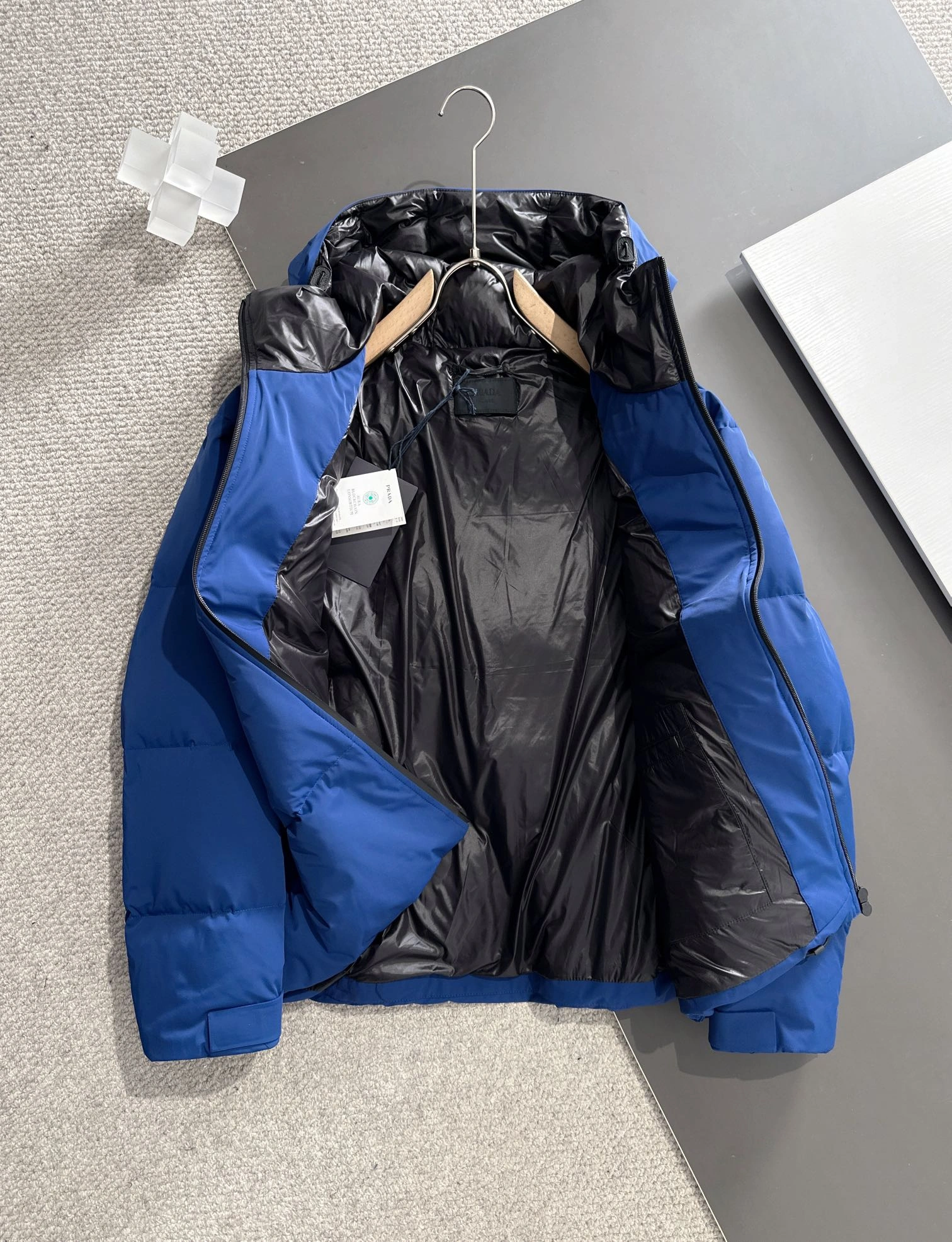 Prada Down Jackets Popular 172316