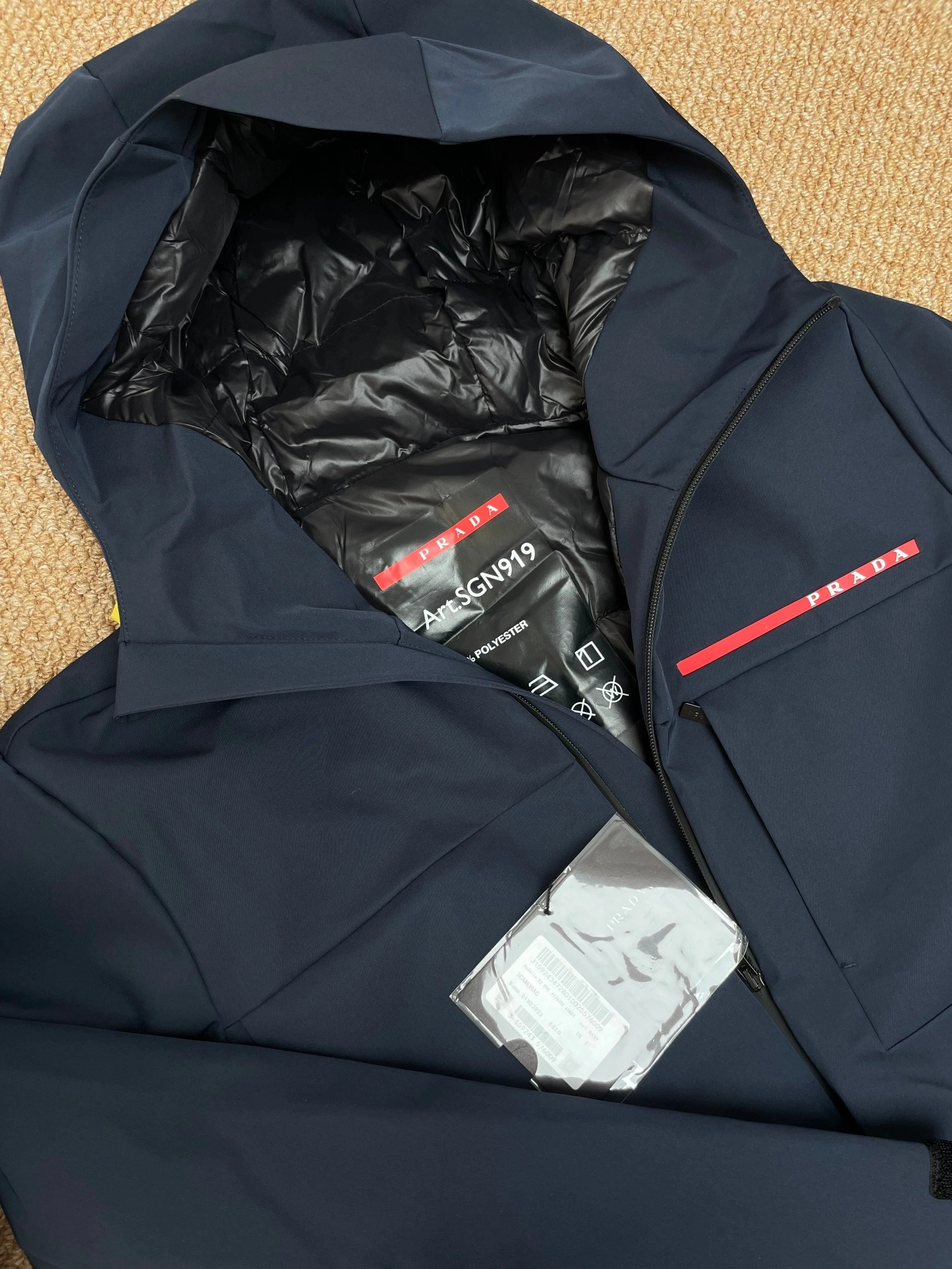AllSeason Prada Down Jackets 172315