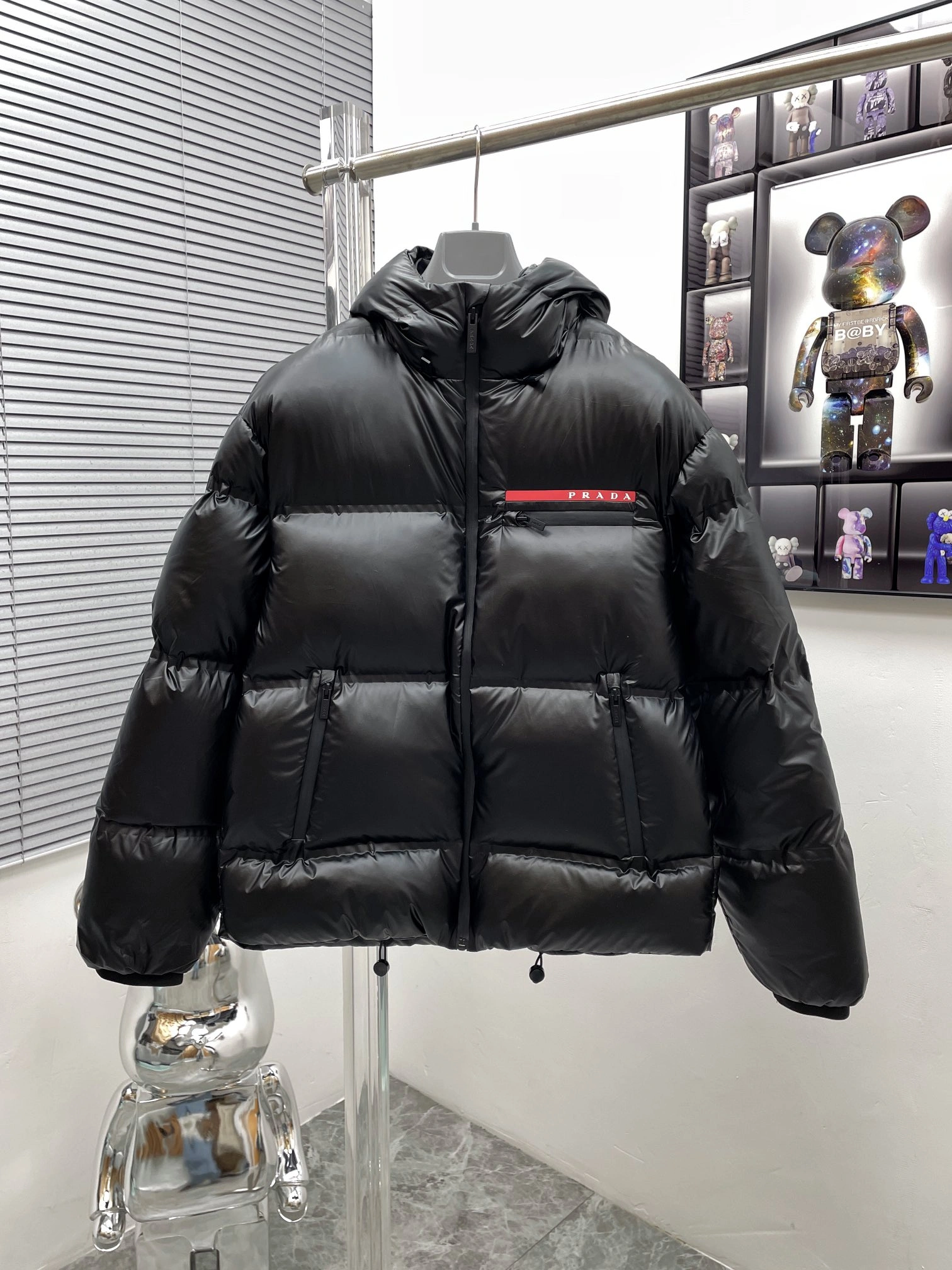 Prada Down Jackets Resilient 172380