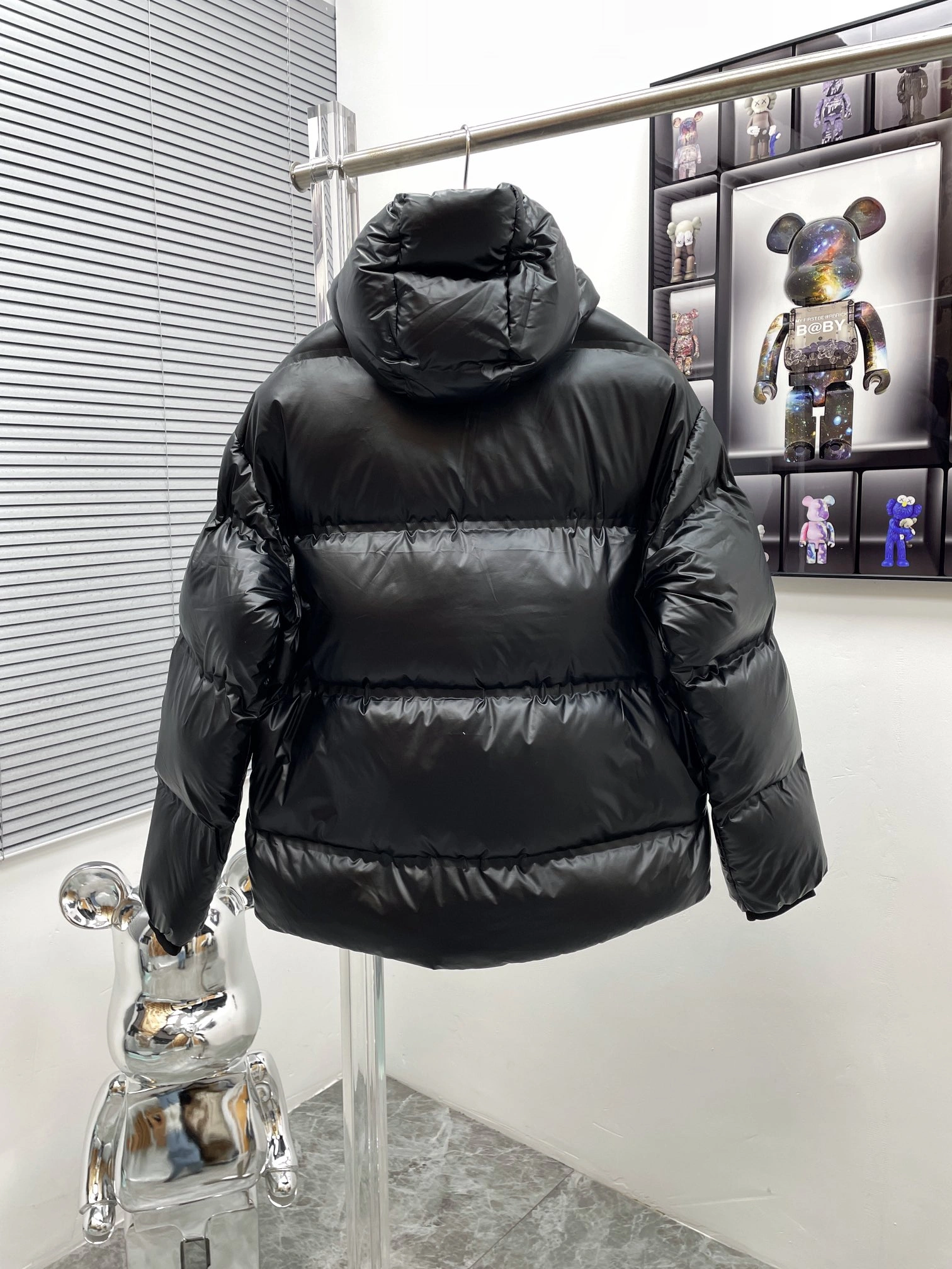 Prada Down Jackets Resilient 172380