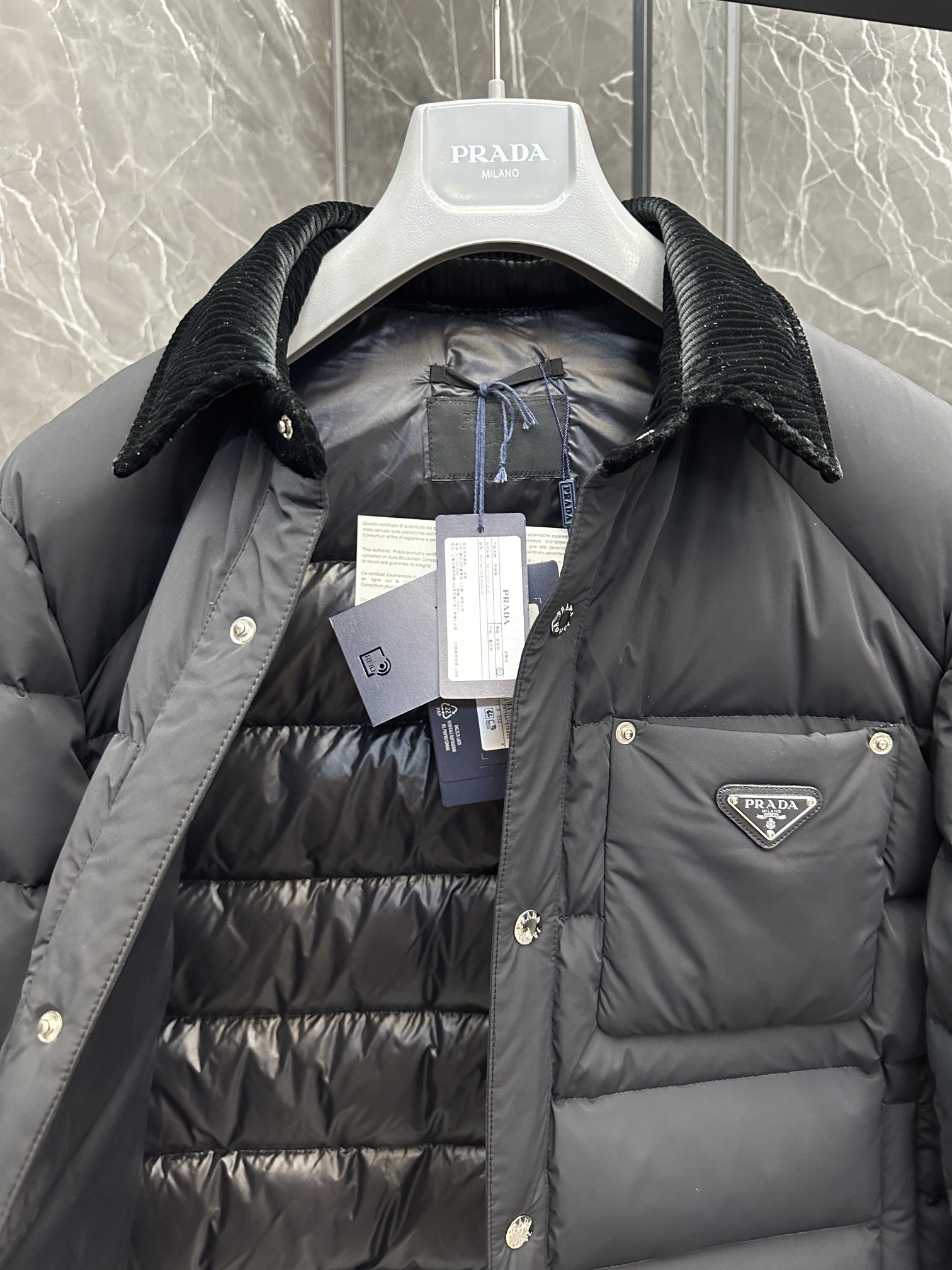Prada Down Jackets Sporty 172350