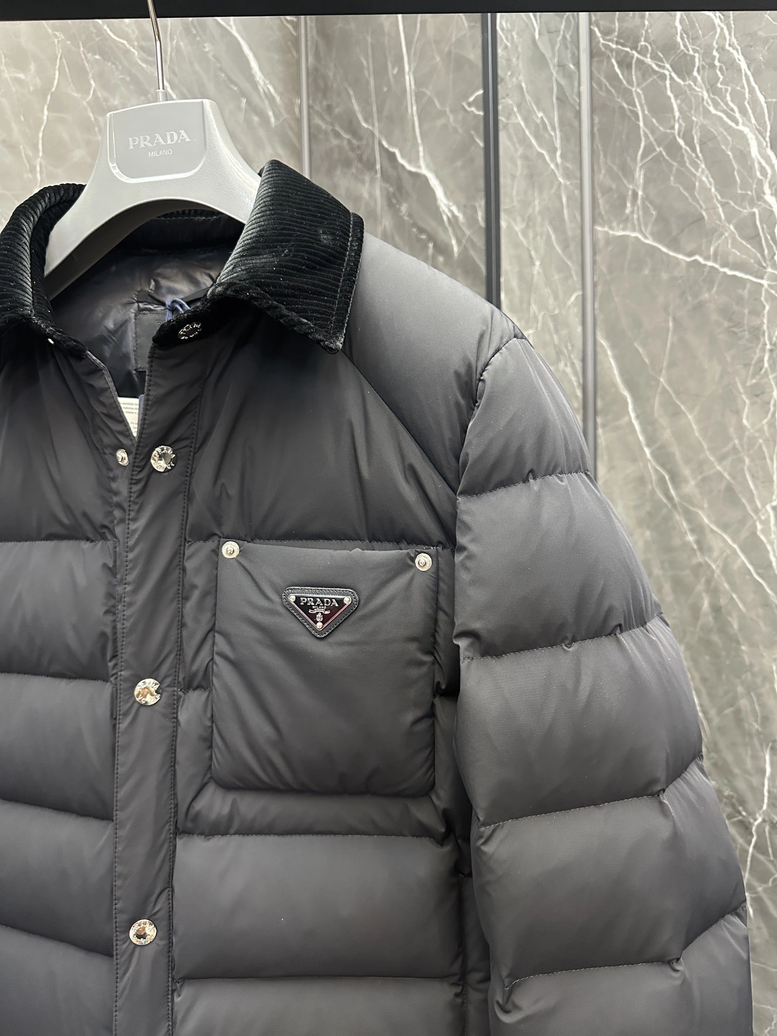 Prada Down Jackets Sporty 172350