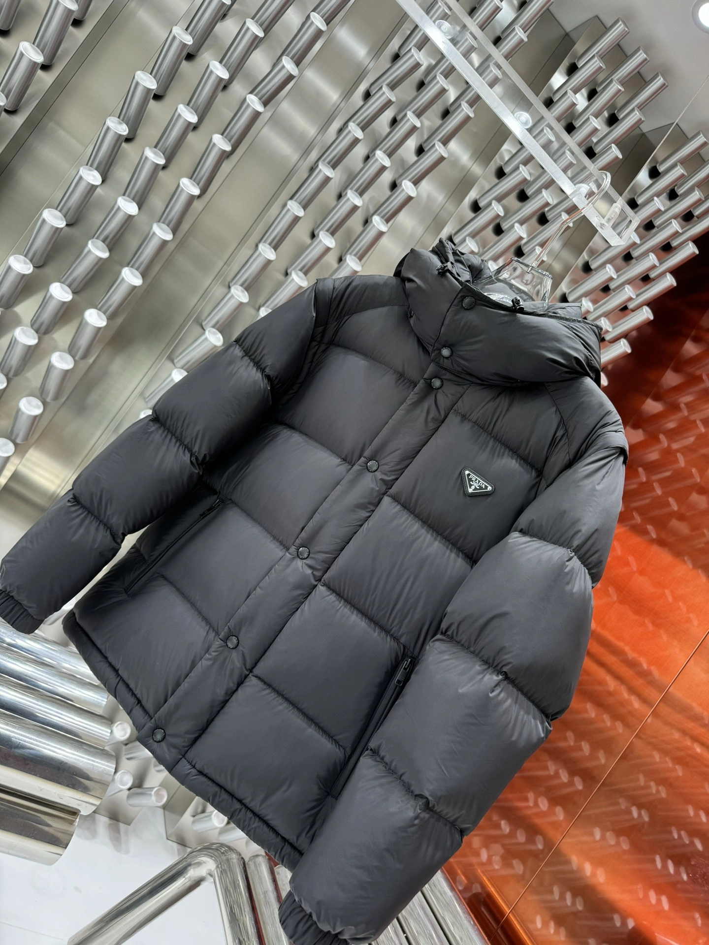 Trendsetting Prada Down Jackets 172312