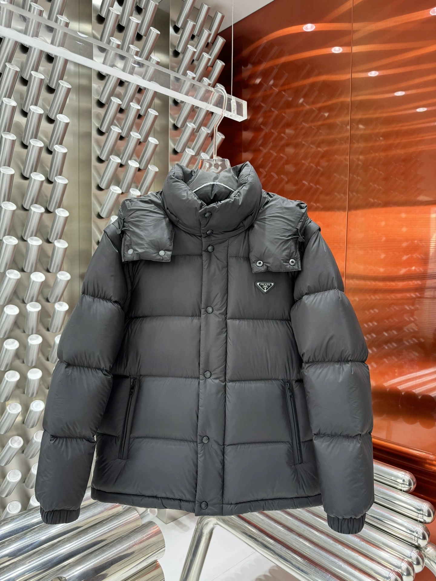 Trendsetting Prada Down Jackets 172312