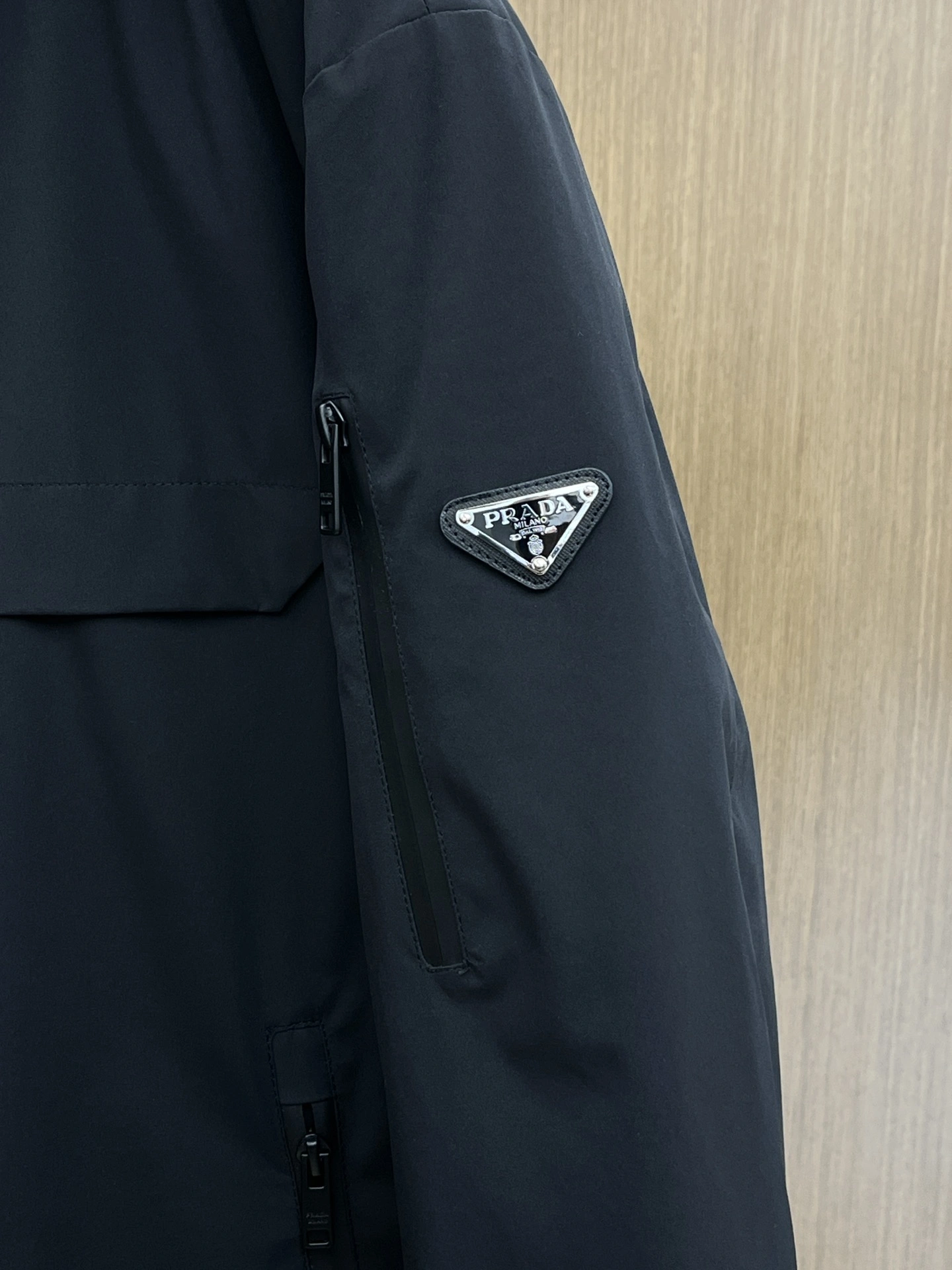 Prada Down Jackets EasyMatch 172309
