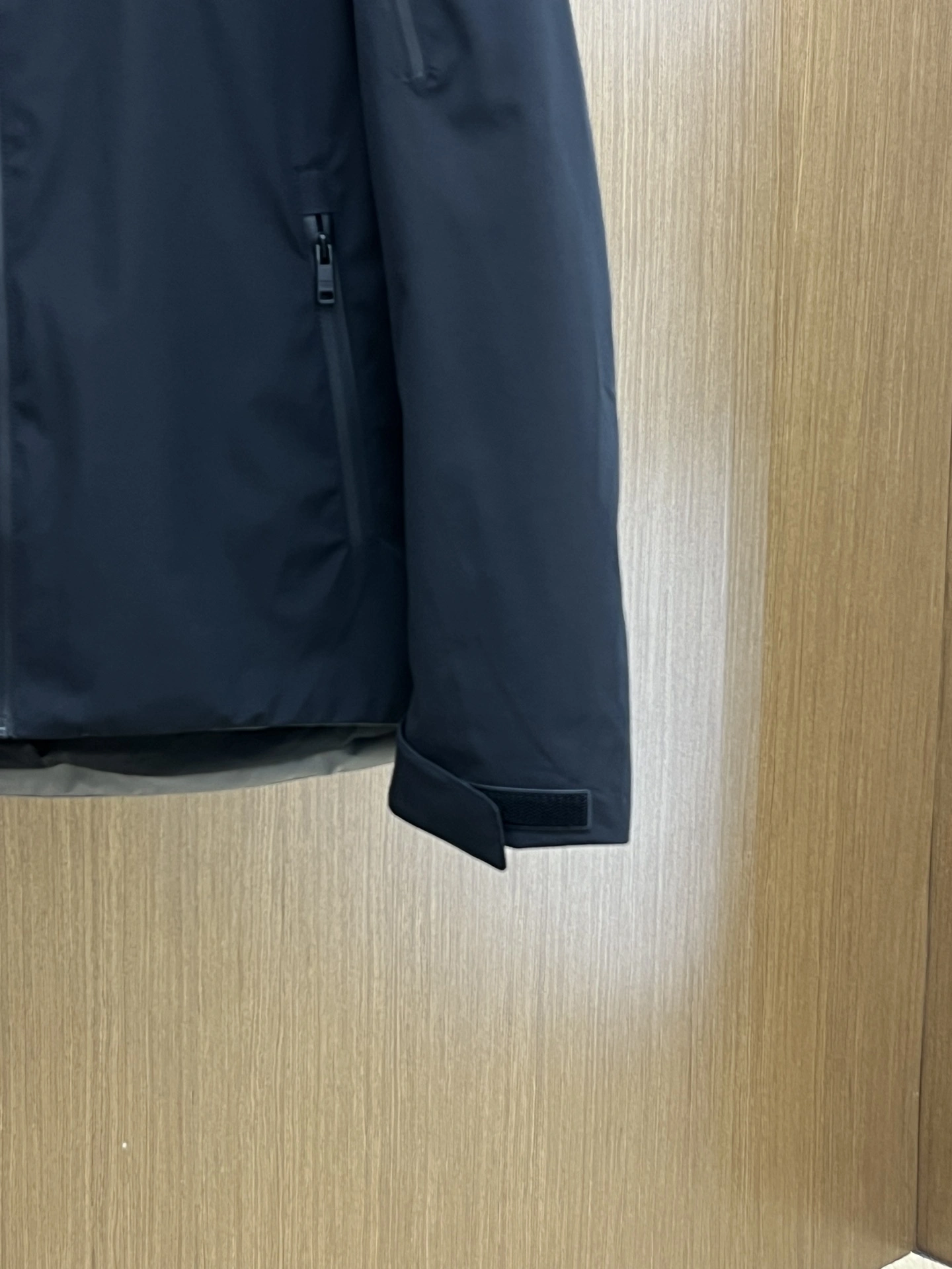 Prada Down Jackets EasyMatch 172309