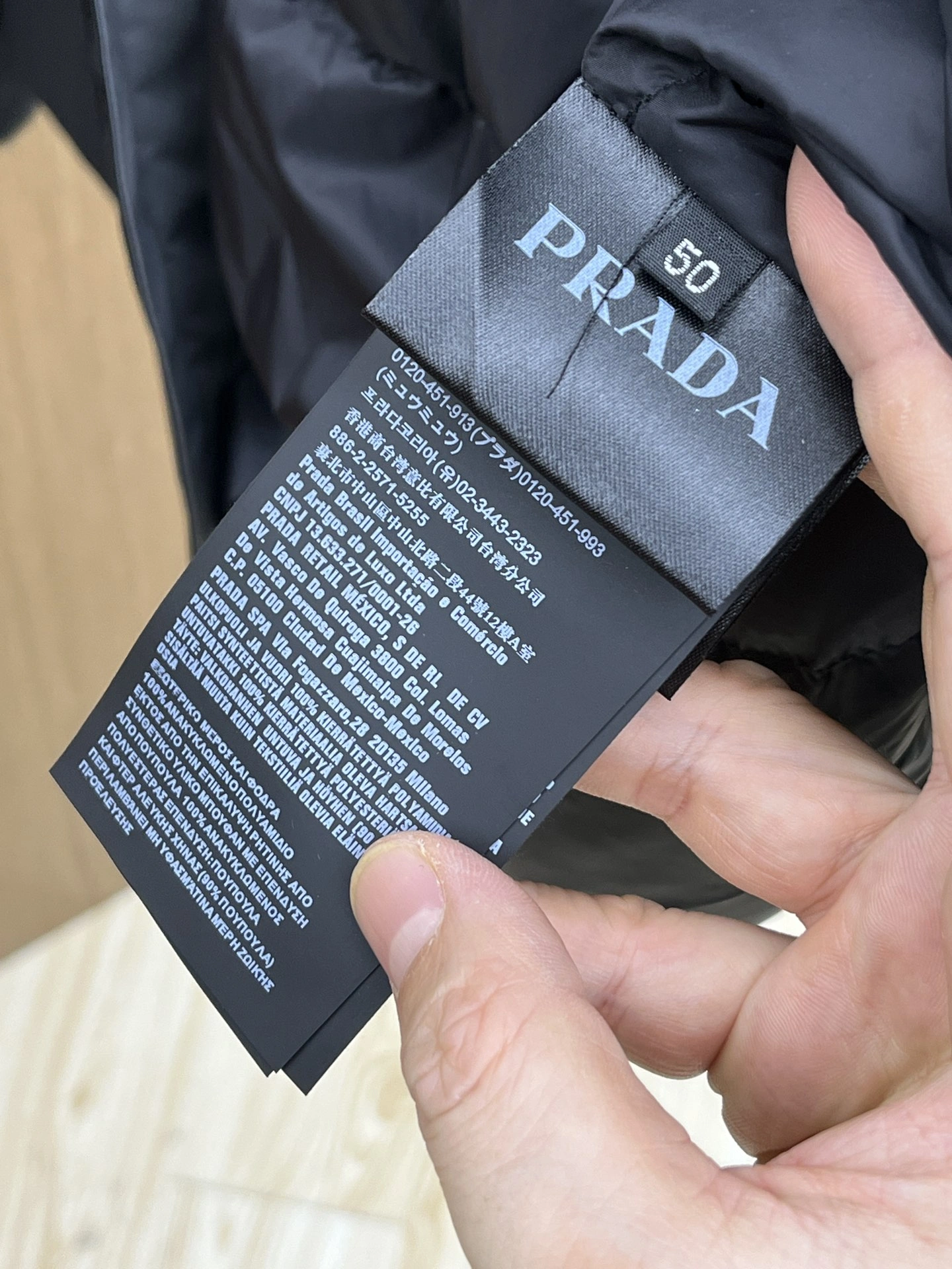 Prada Down Jackets EasyMatch 172309