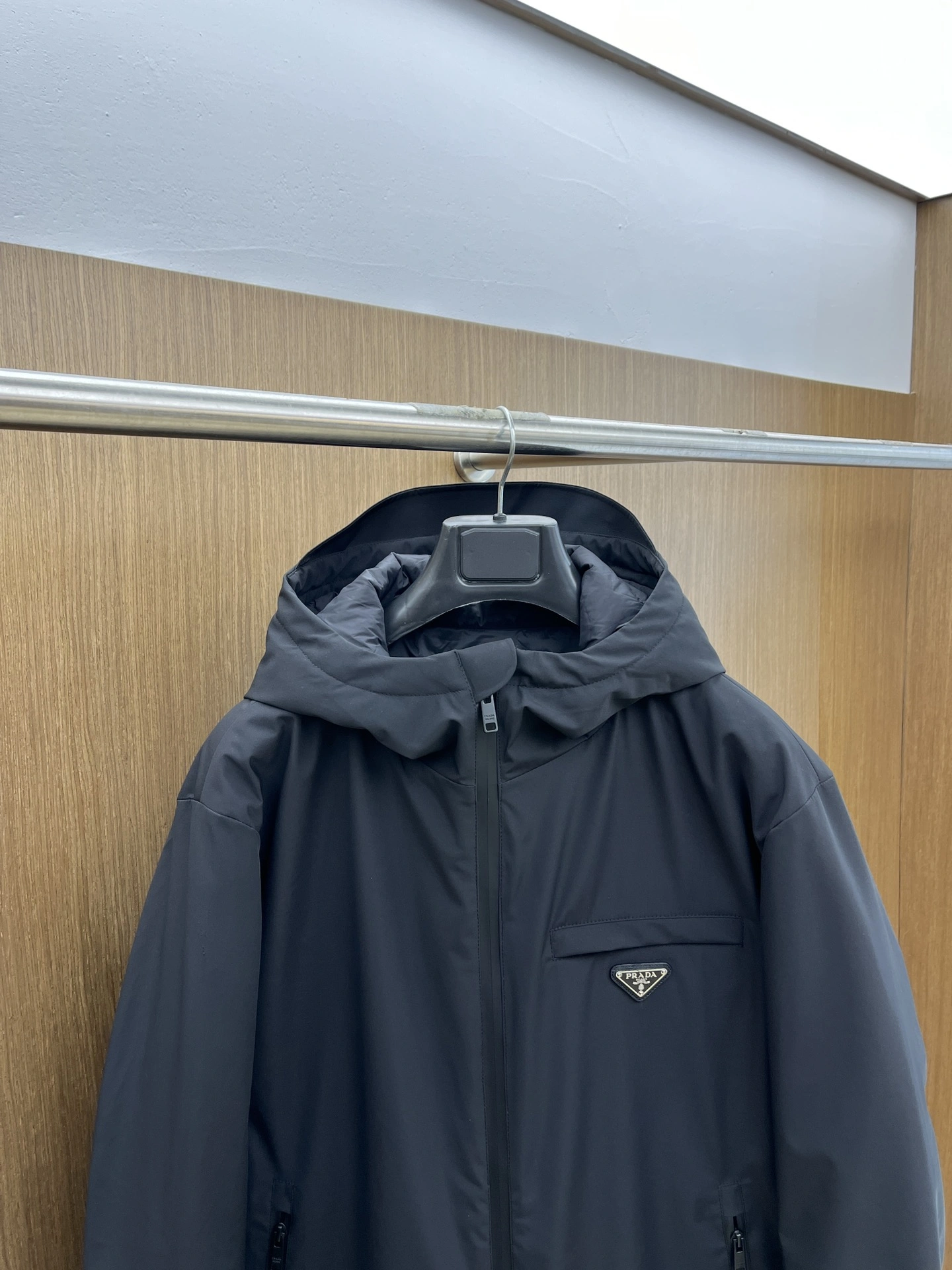 Prada Down Jackets Unique 172307