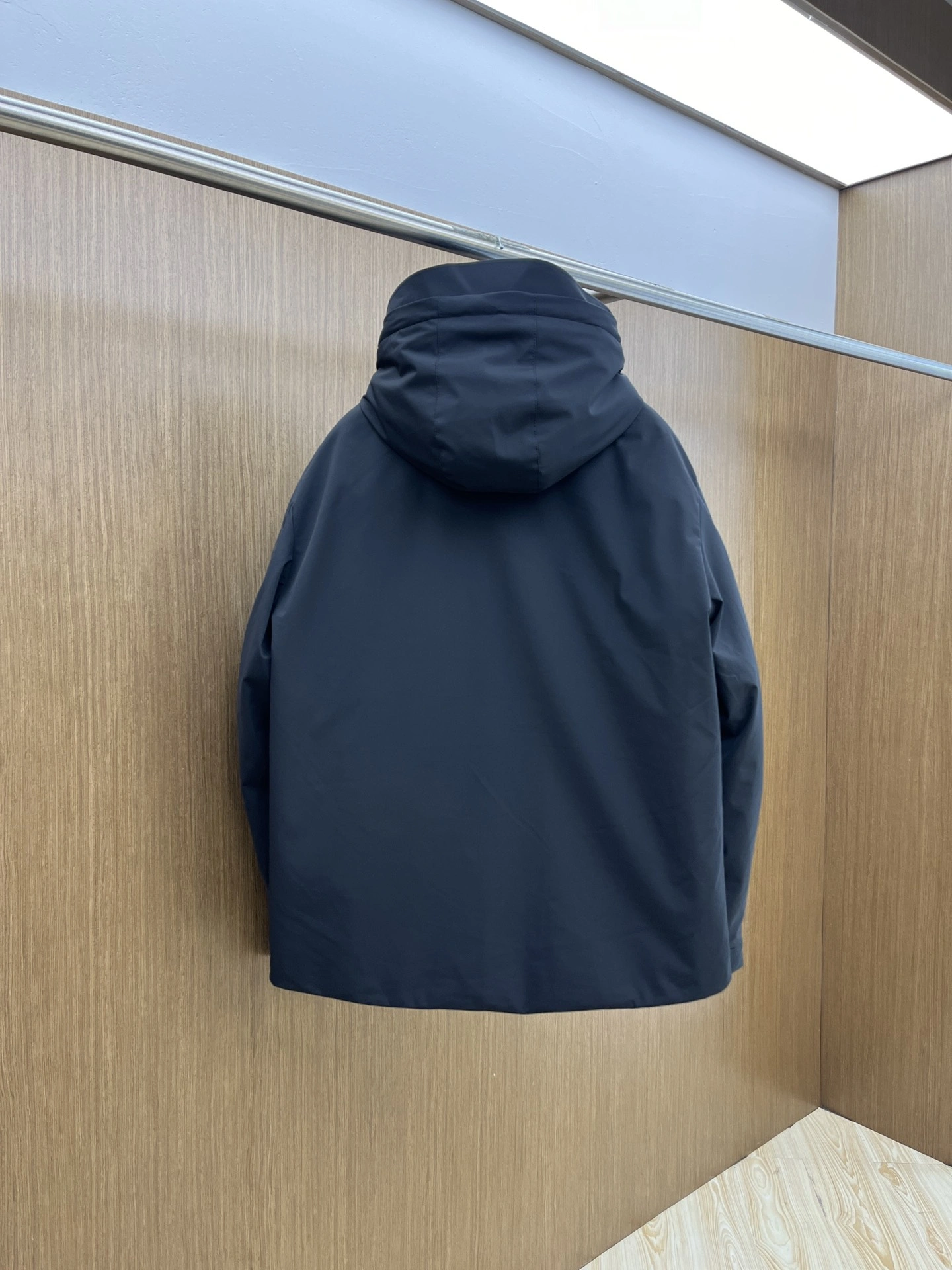 Prada Down Jackets Unique 172307