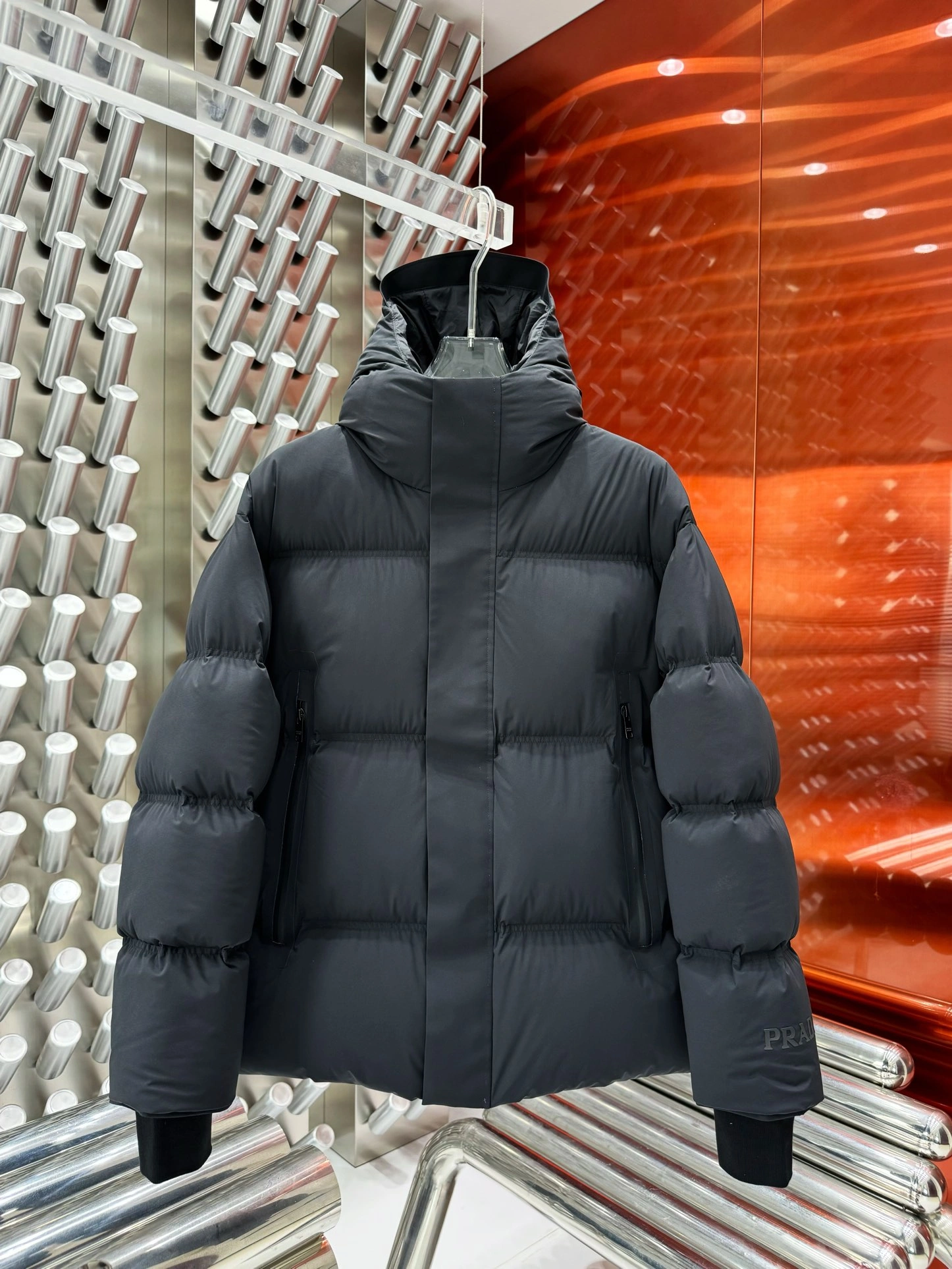 Prada Down Jackets ZipUp 172308