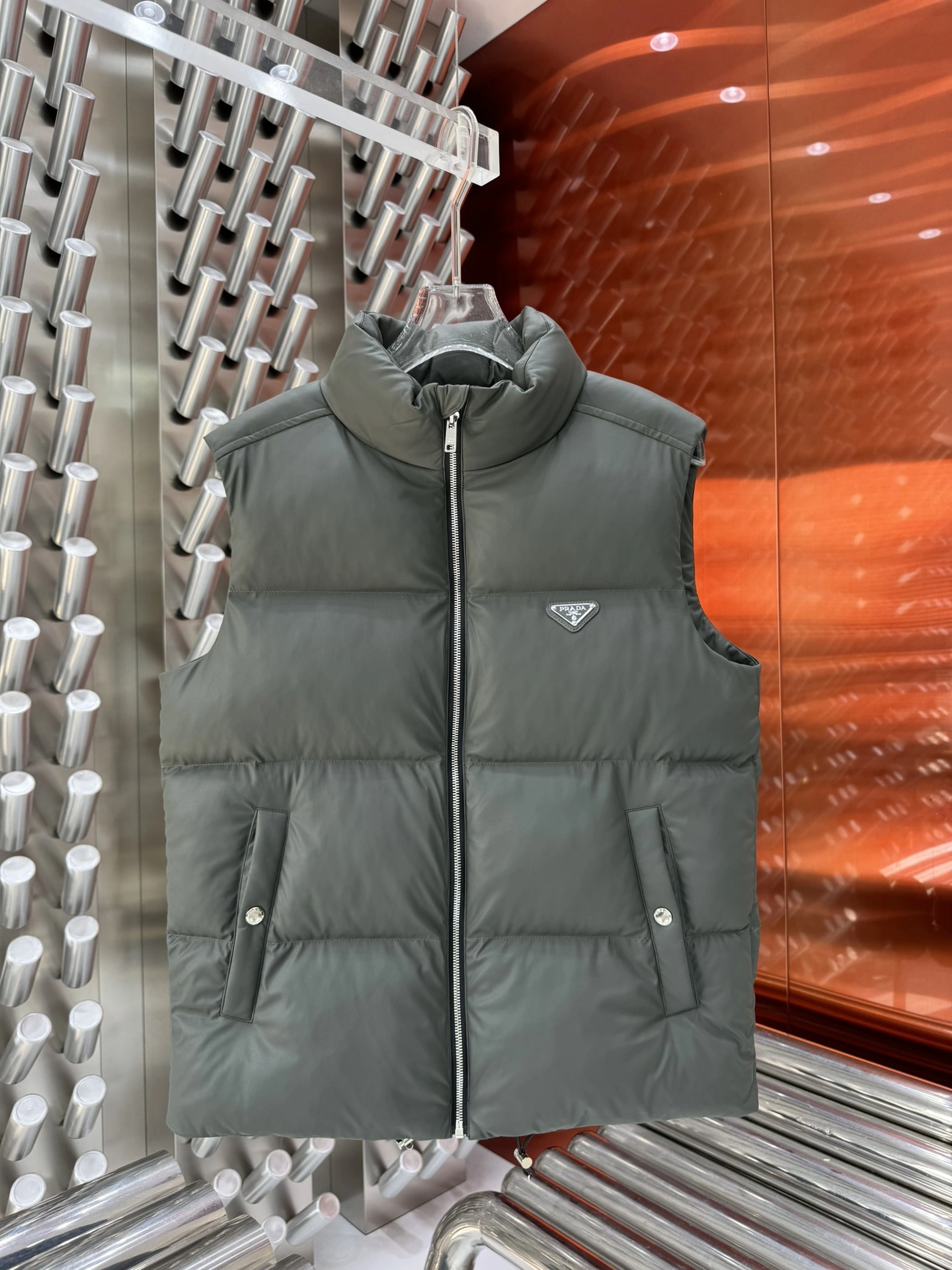 Prada Down Jackets Attractive 172305