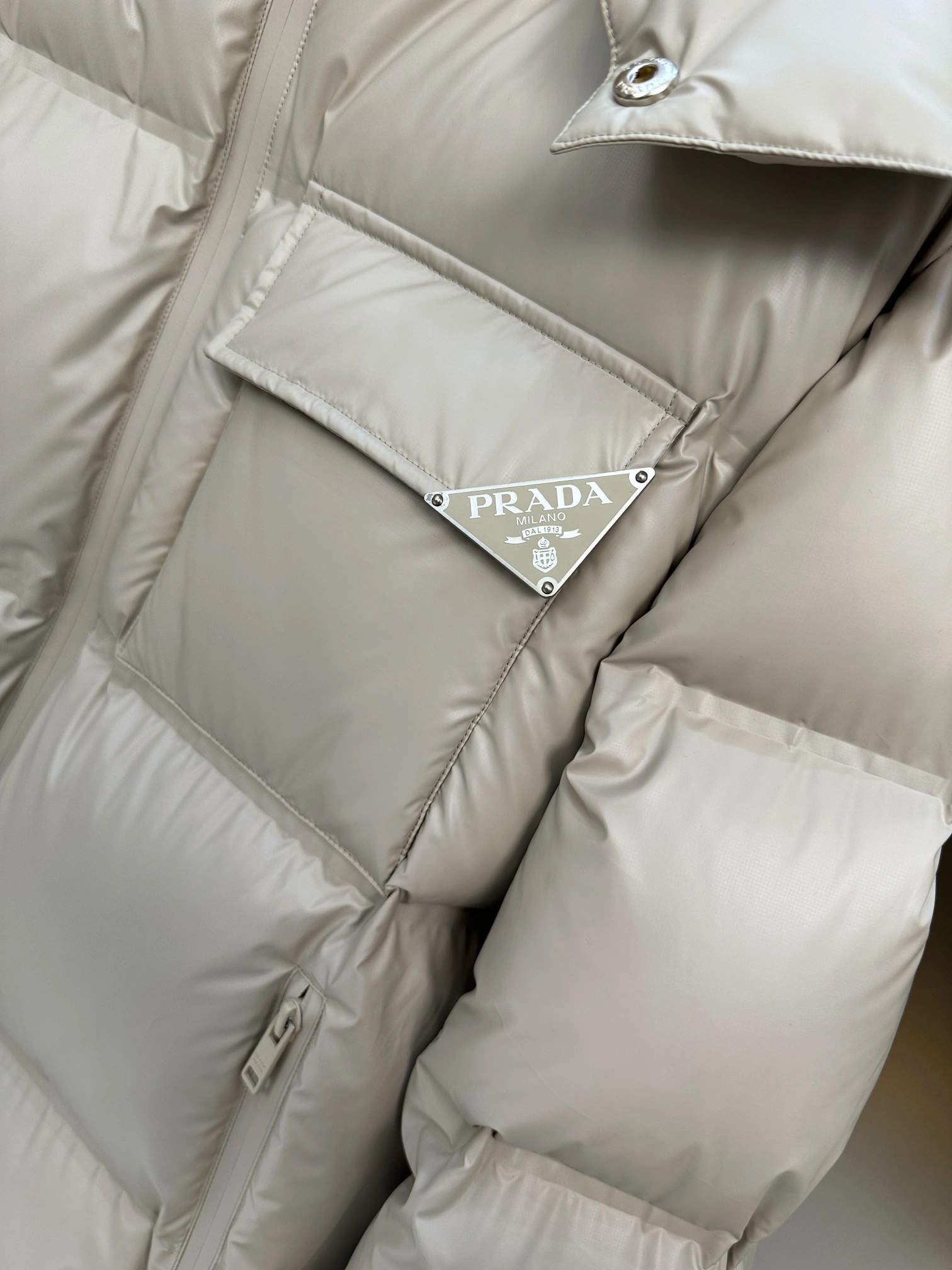 Prada Down Jackets Refined 172301