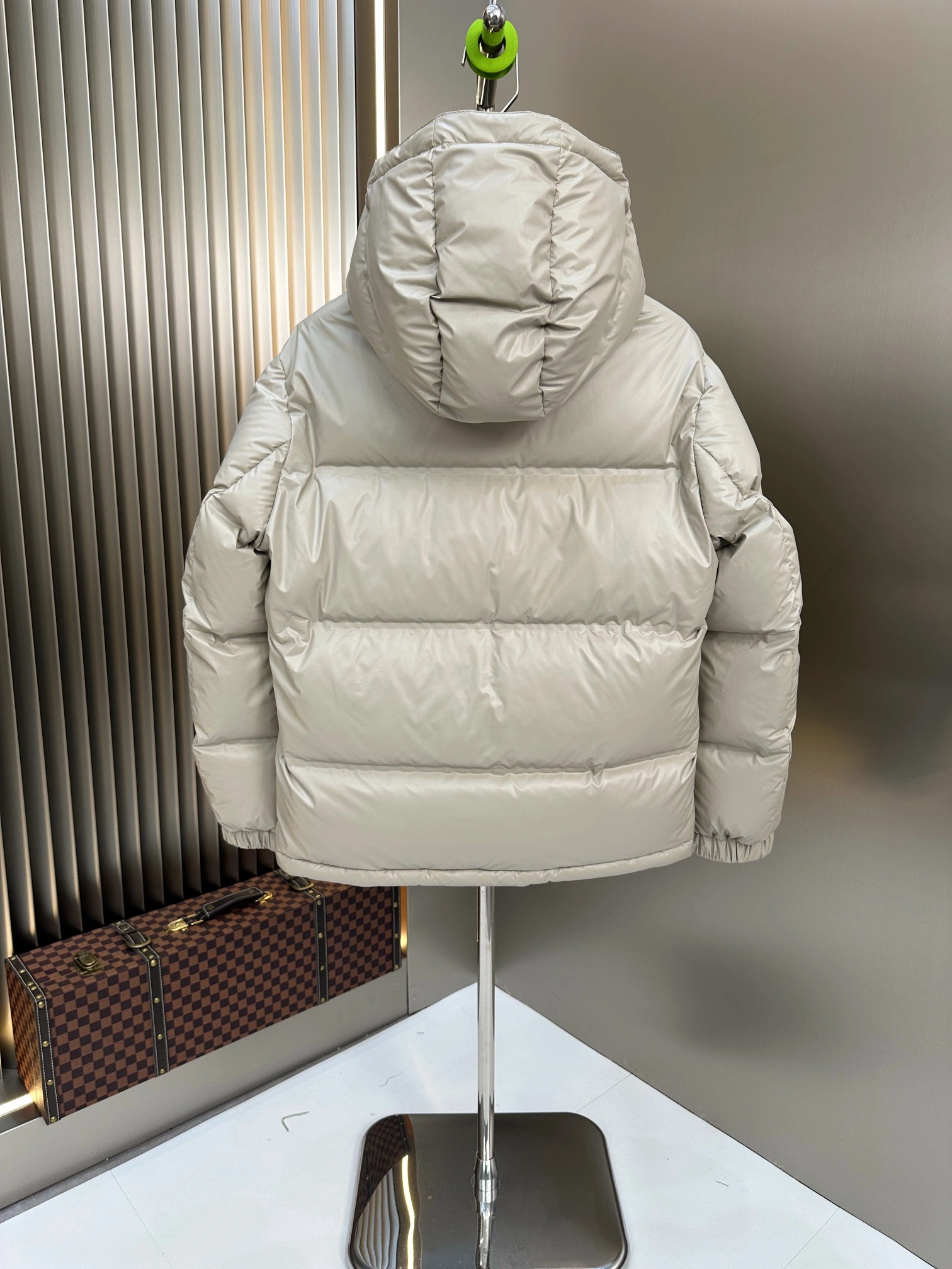Prada Down Jackets Refined 172301