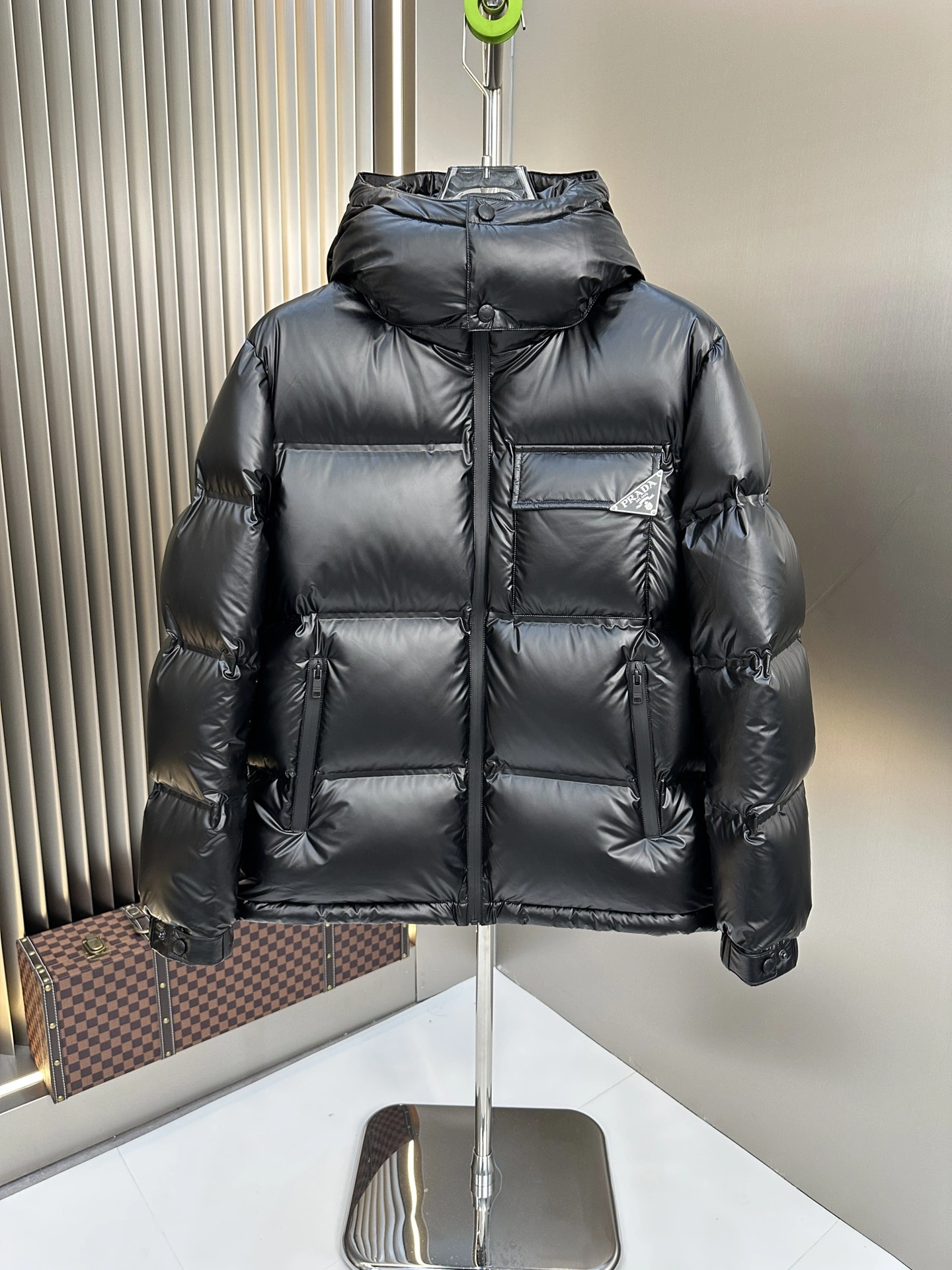 SmartChoice Prada Down Jackets 172303