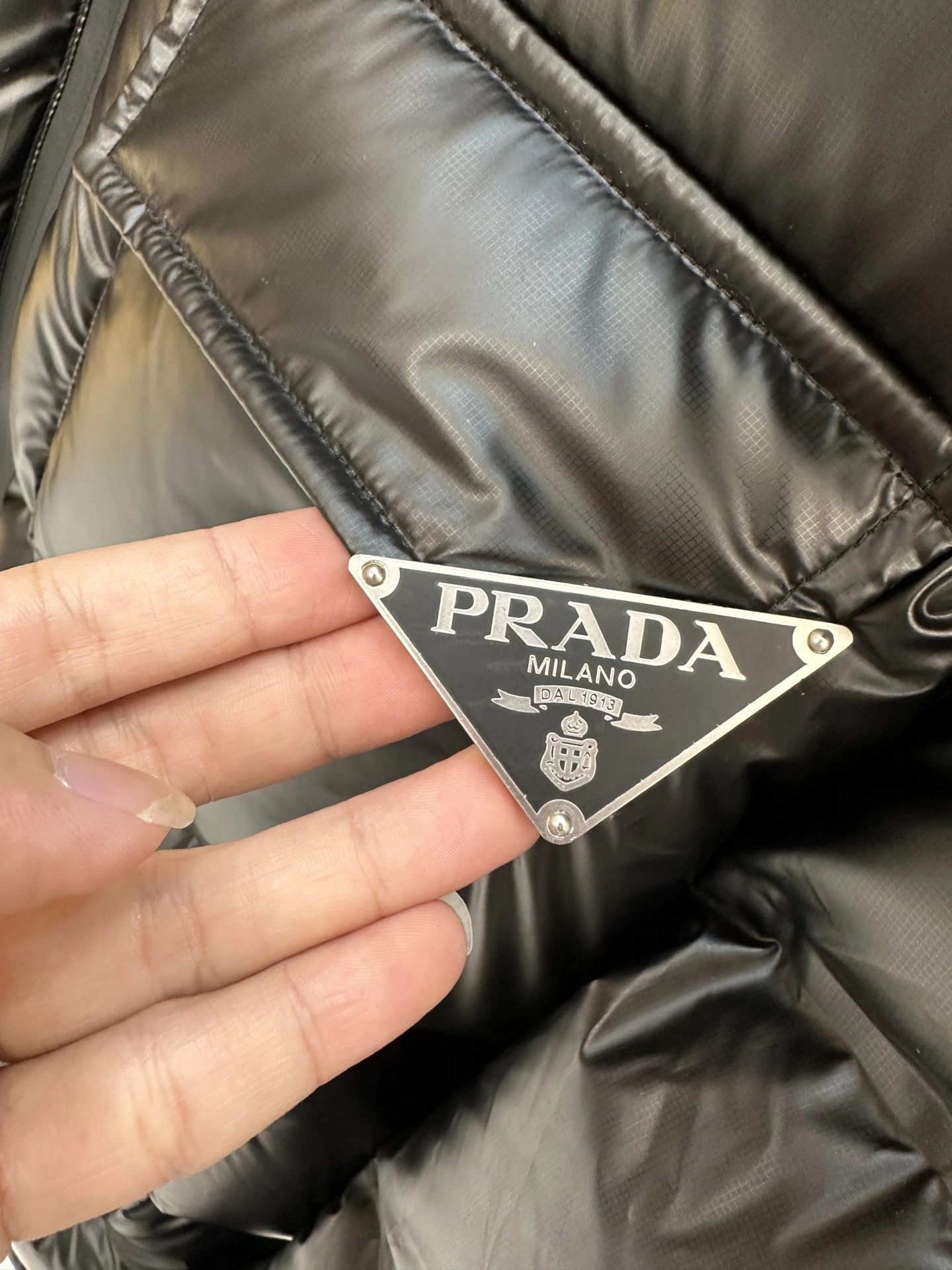 SmartChoice Prada Down Jackets 172303