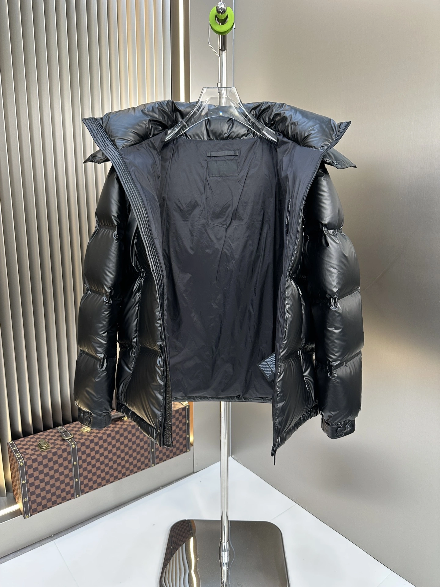 SmartChoice Prada Down Jackets 172303