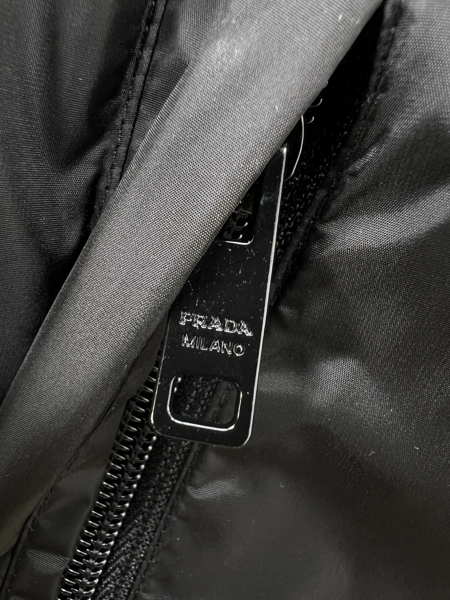Vibrant Prada Down Jackets 172298