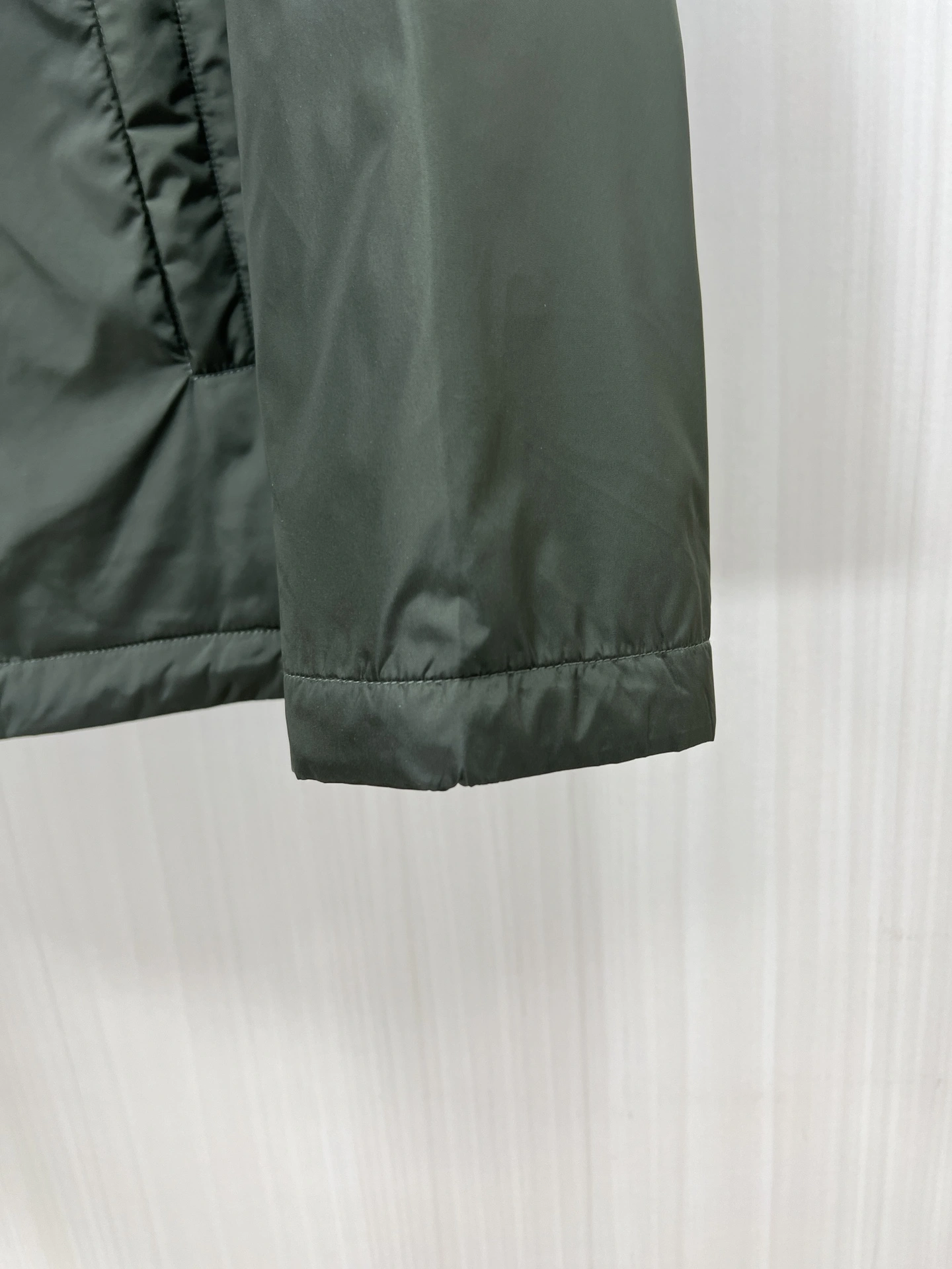 Prada Down Jackets TechFriendly 172297