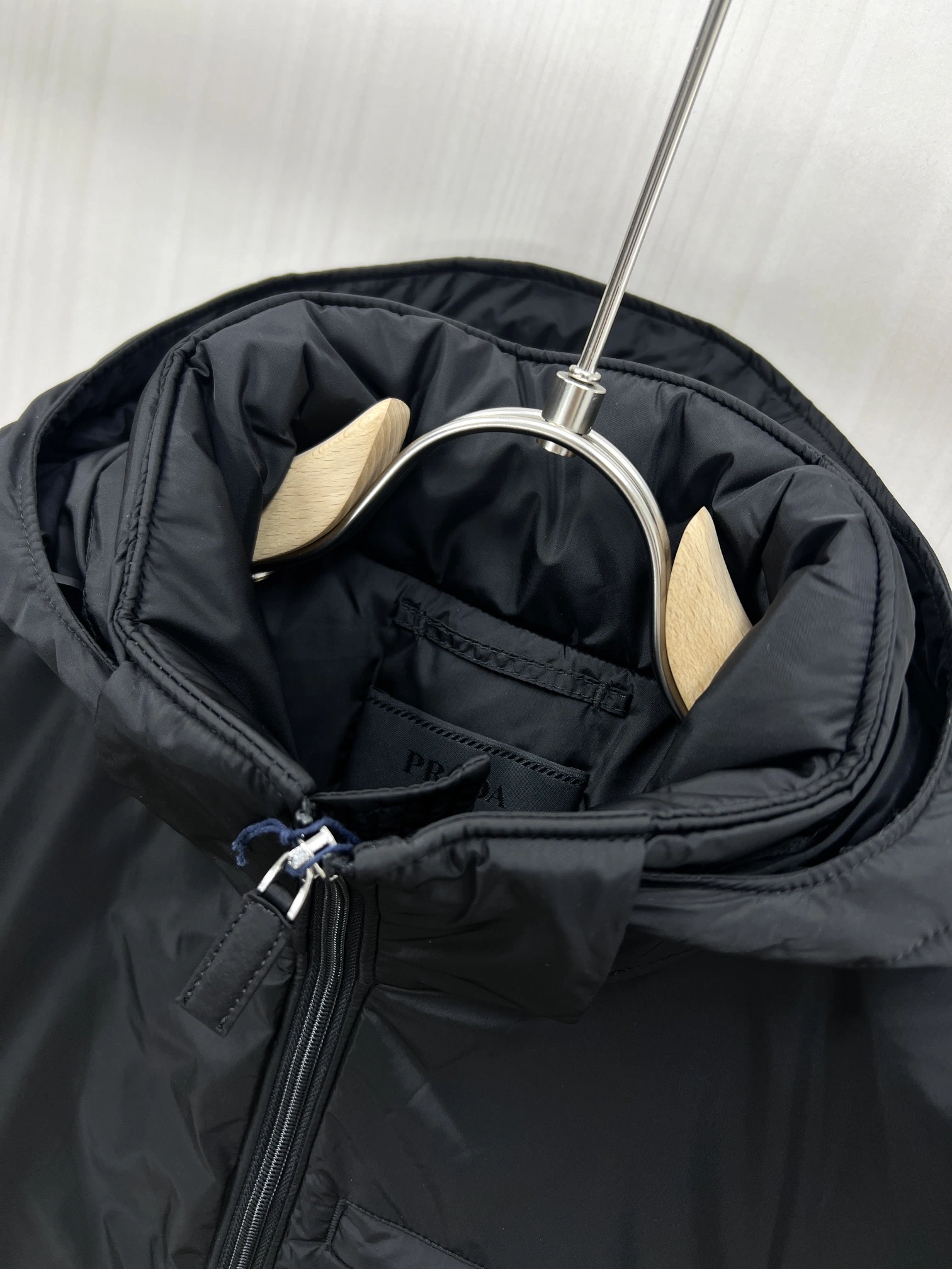 Prada Down Jackets Sustainable 172299