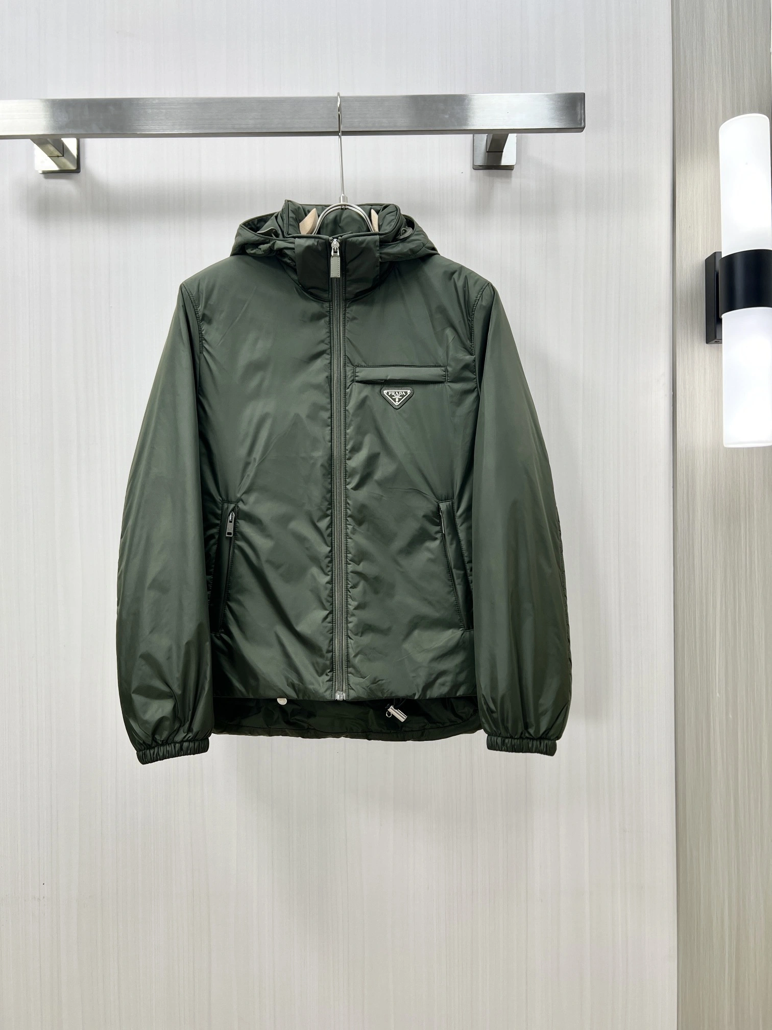GoodFit Prada Down Jackets 172344