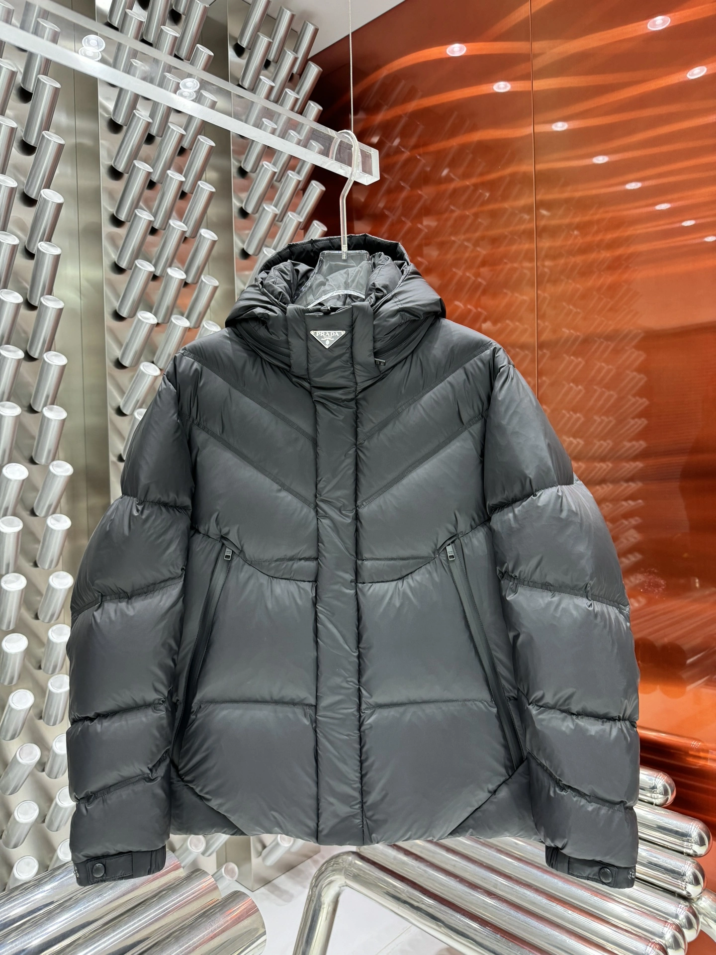 Tailored Prada Down Jackets 172287