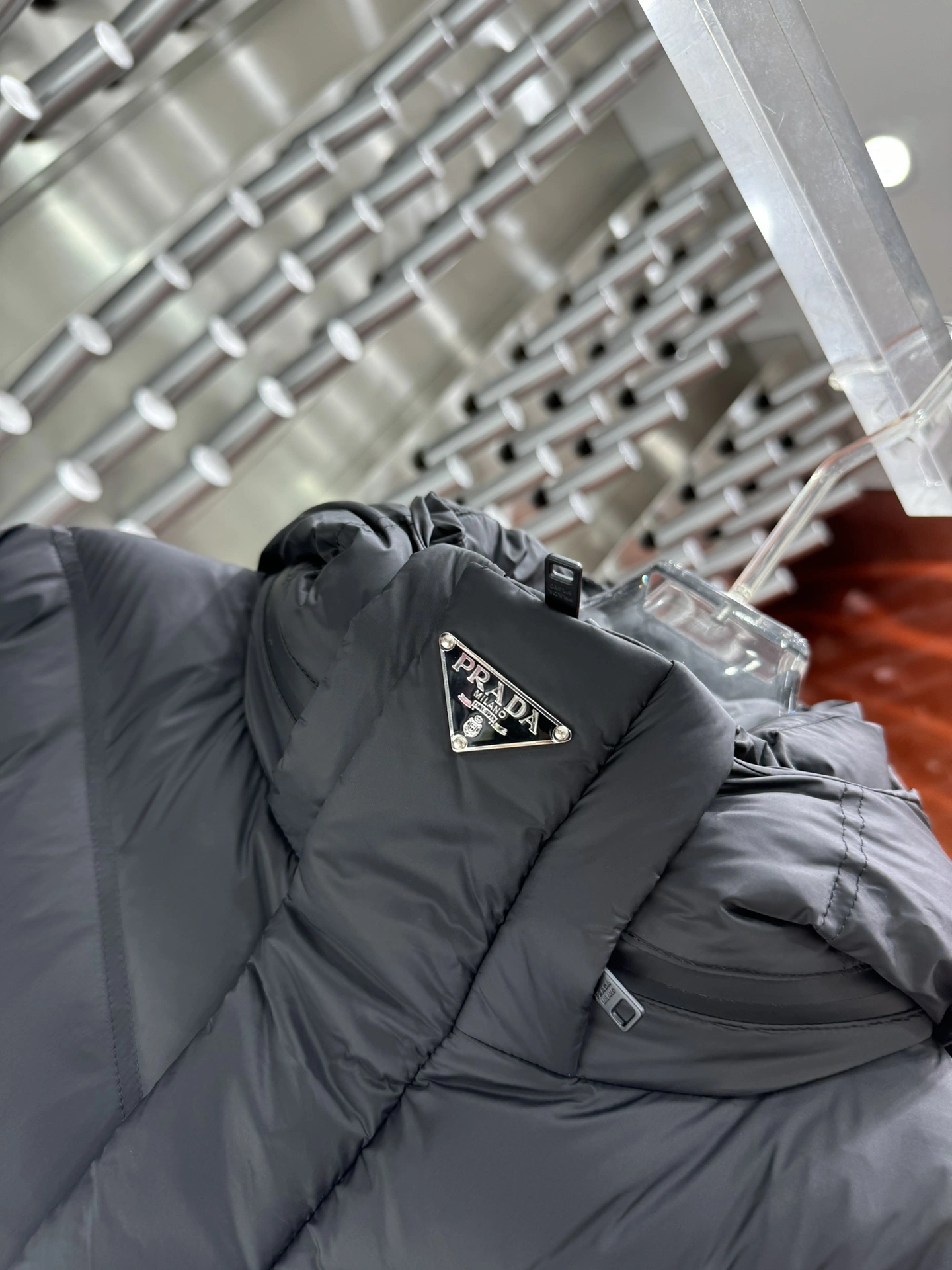 Tailored Prada Down Jackets 172287