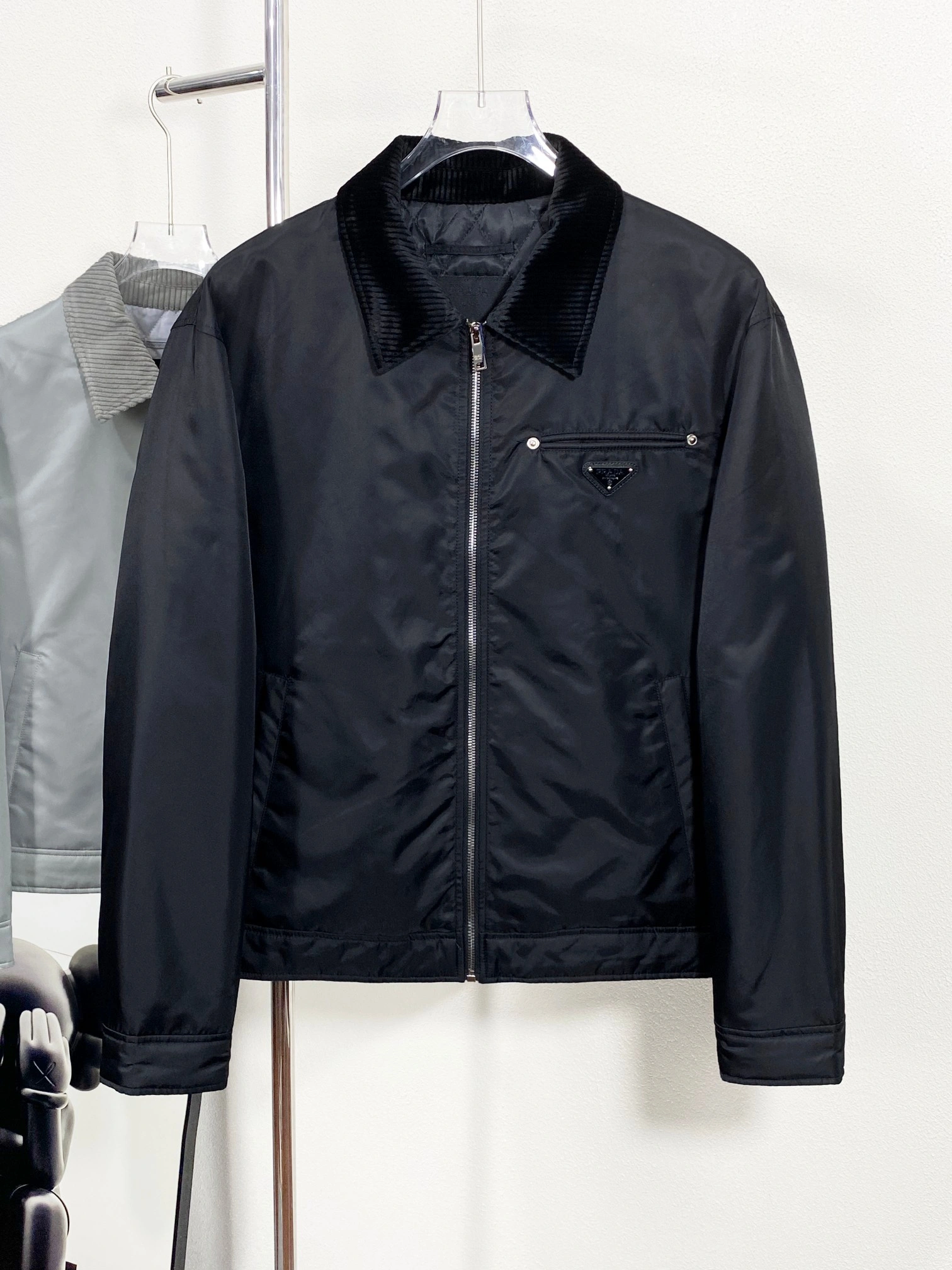 Prada Down Jackets Affordable 172276