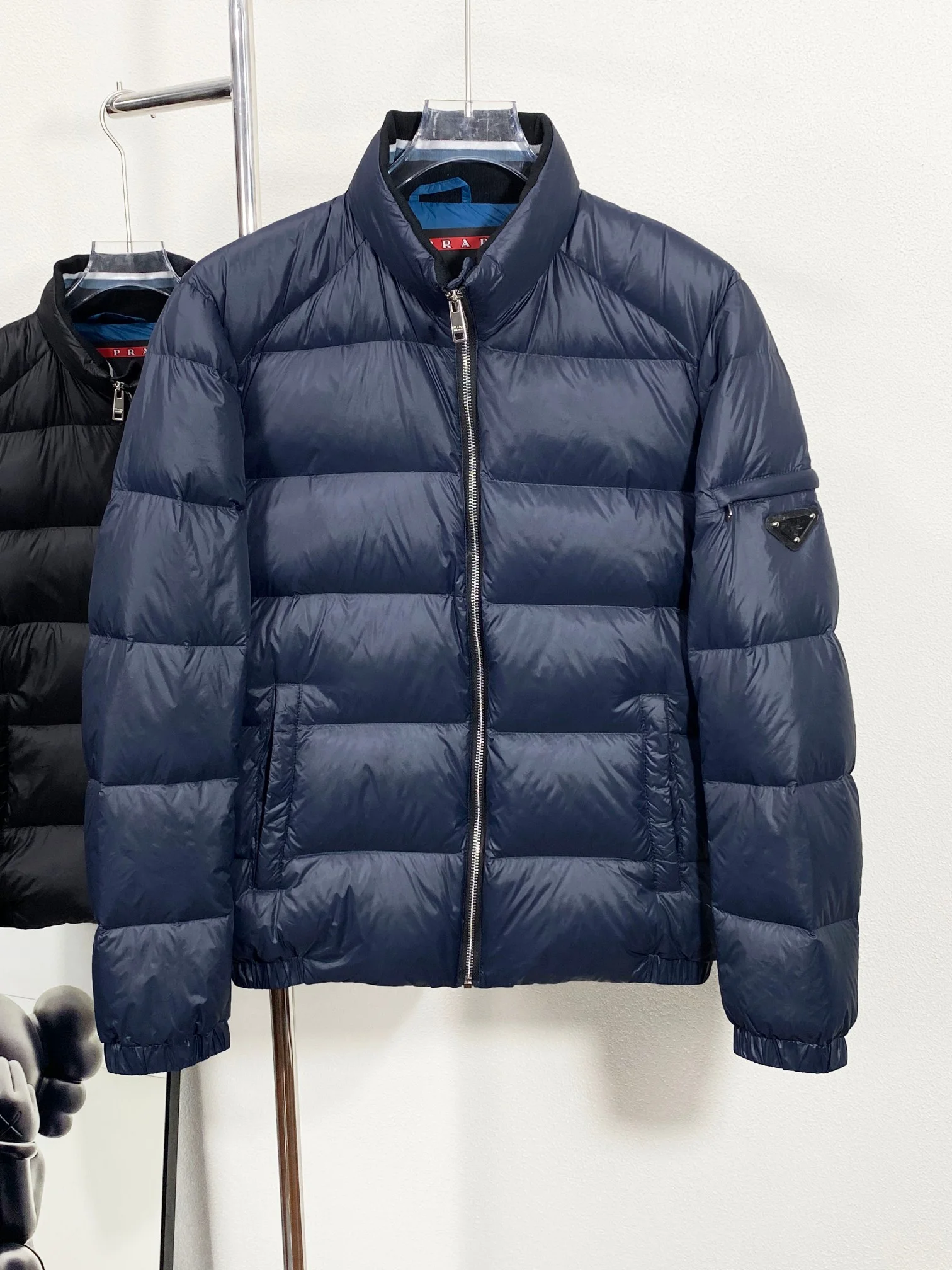 Prada Down Jackets Sustainable 165607