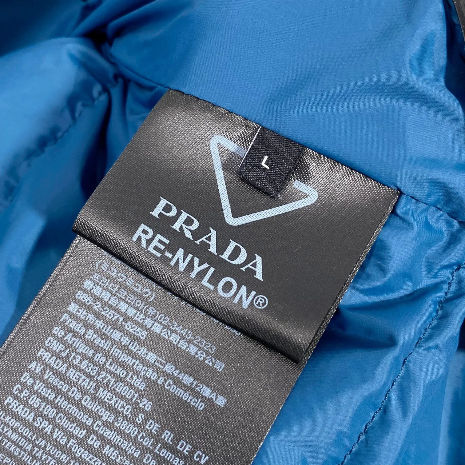 Prada Down Jackets Sustainable 165607