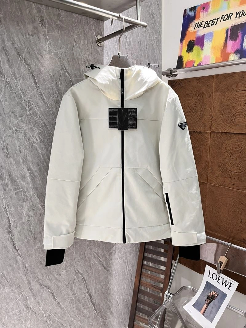Functional Prada Down Jackets 172082